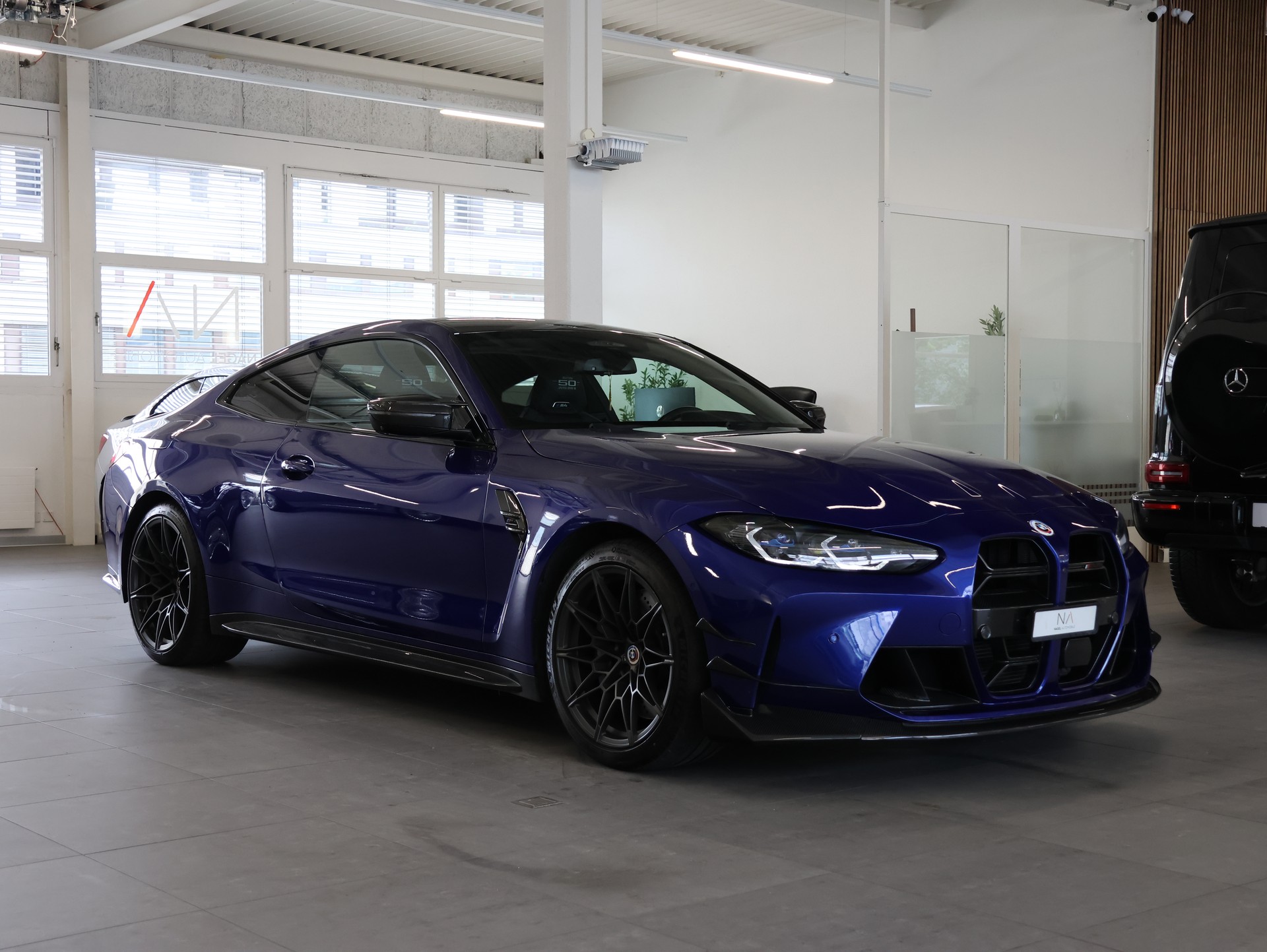 BMW M4 Coupé Competition M xDrive * 50 Jahre Edition* *360 Kamera* *Harmon Kardon*-showroom-element-1