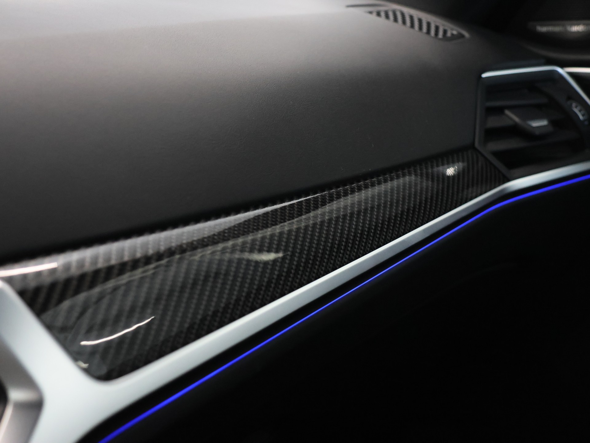 BMW M4 Coupé Competition M xDrive * 50 Jahre Edition* *360 Kamera* *Harmon Kardon*-image-35