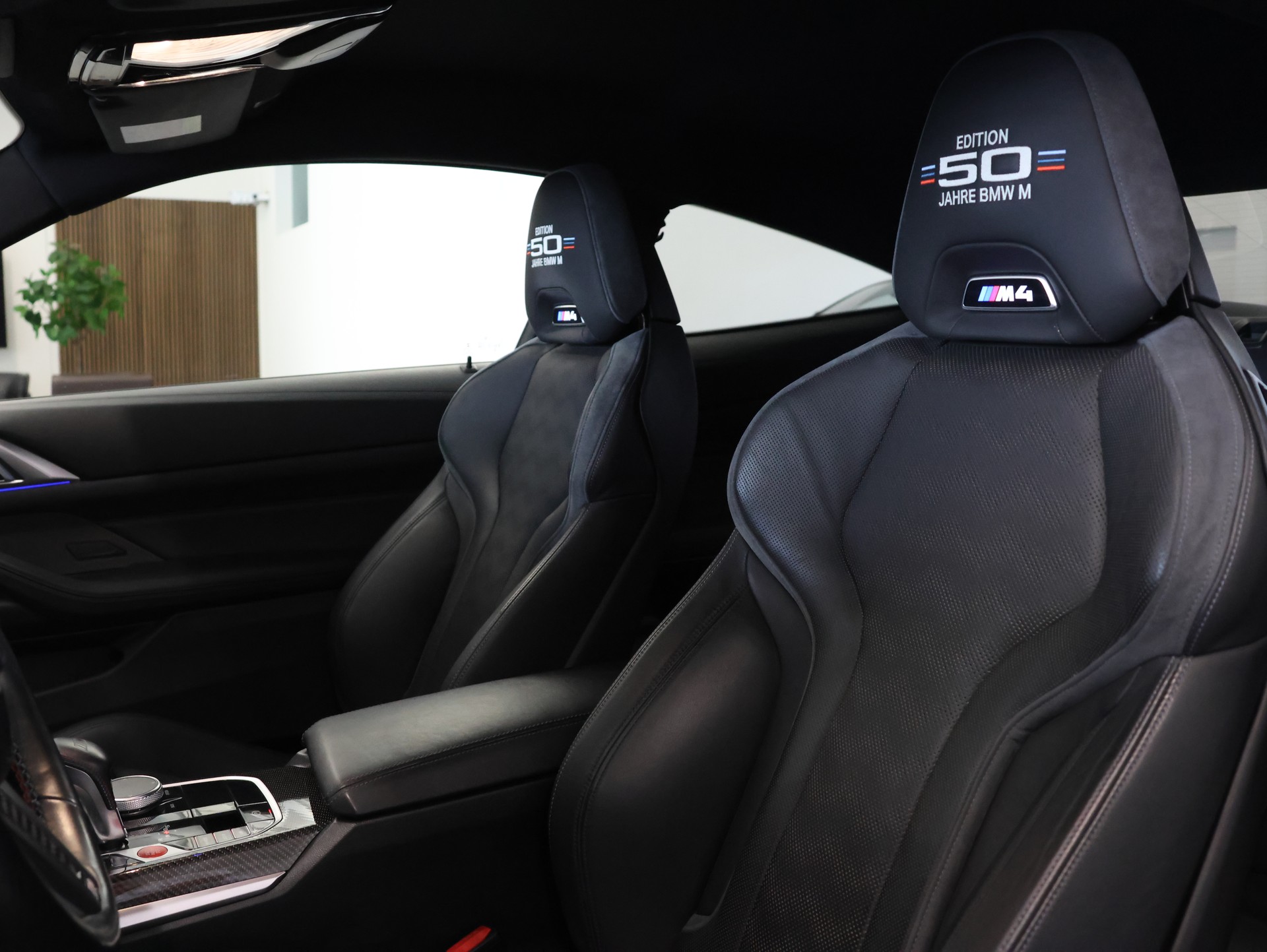 BMW M4 Coupé Competition M xDrive * 50 Jahre Edition* *360 Kamera* *Harmon Kardon*-image-21