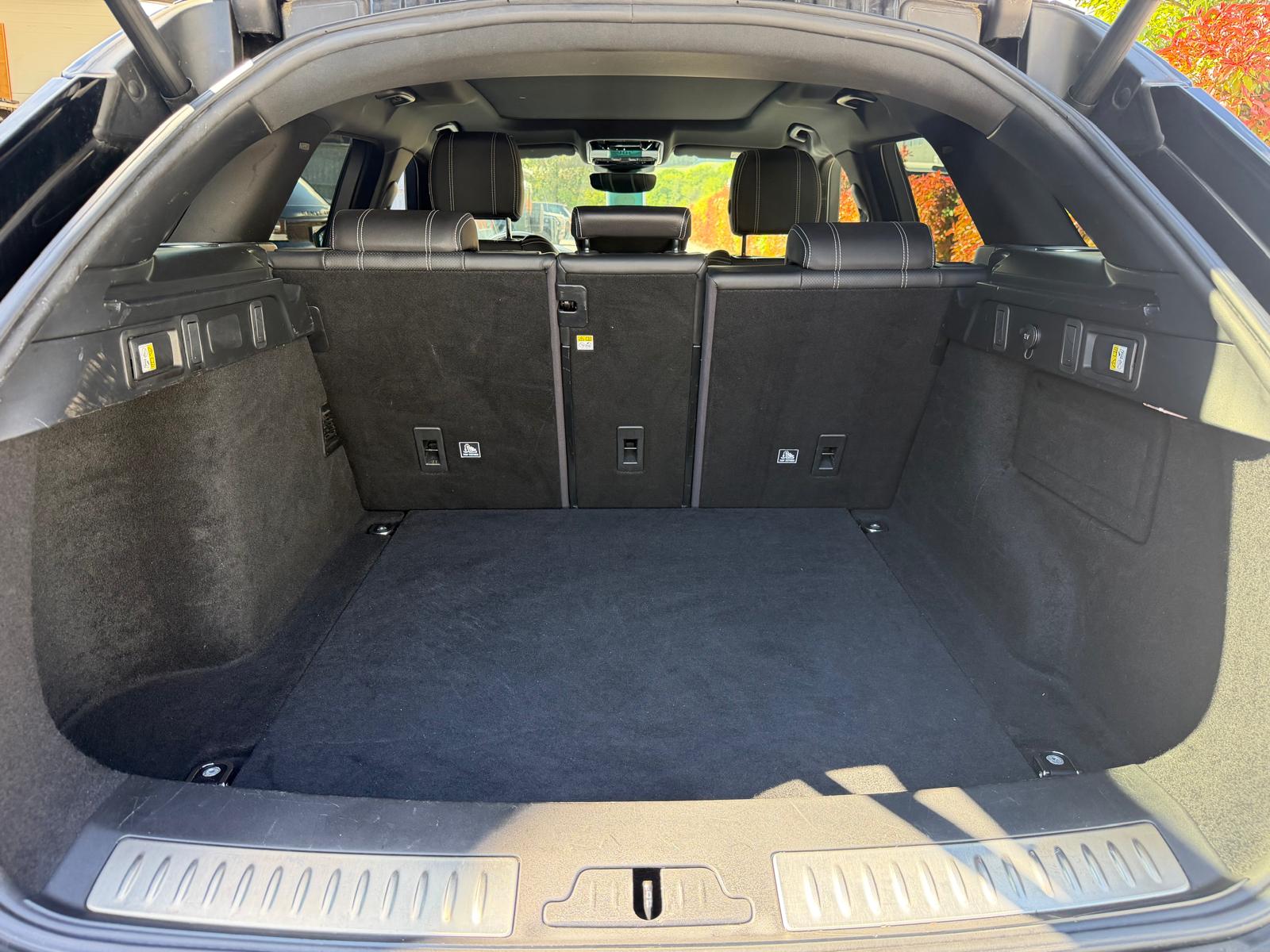LAND ROVER Range Rover Velar R-Dynamic P 300 Automatic-image-8