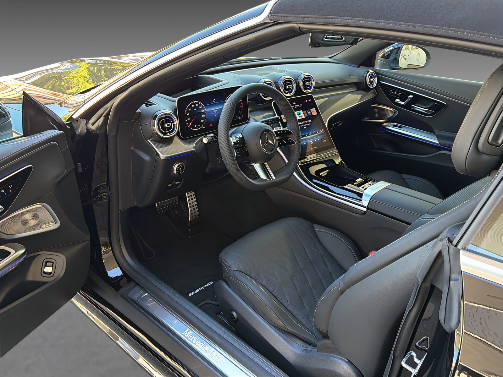 MERCEDES-BENZ CLE 450 4Matic Cabriolet-image-13