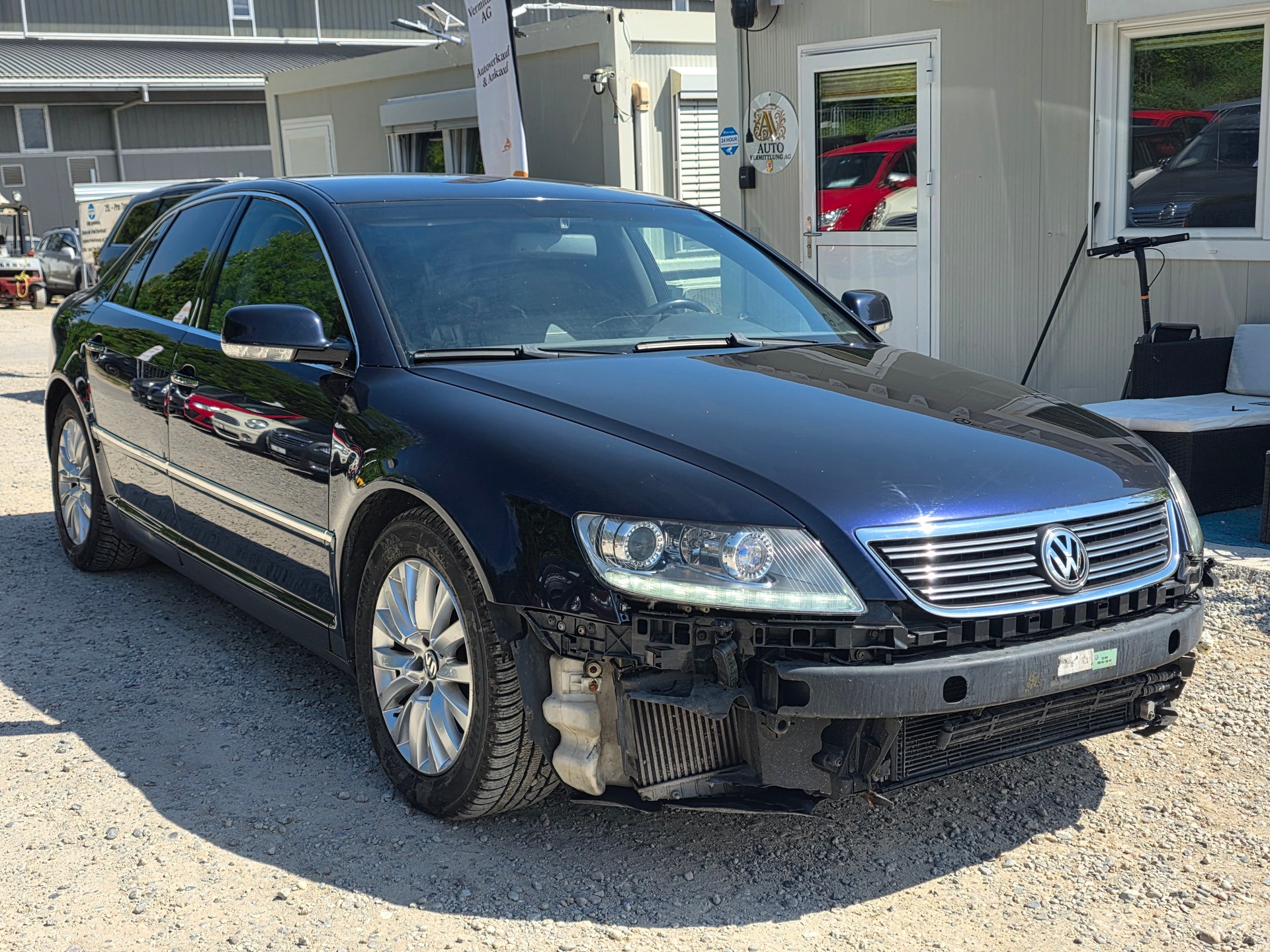 VW Phaeton 3.0 TDi V6 4Motion Tiptronic-image-6