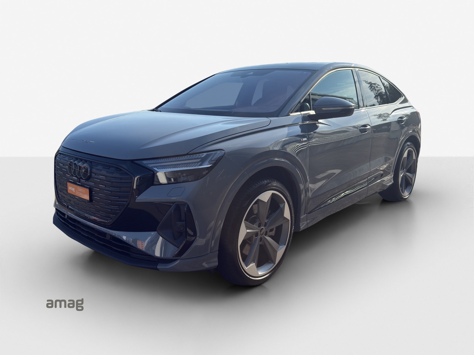 AUDI Q4 Sportback e-tron 45 Attraction quattro