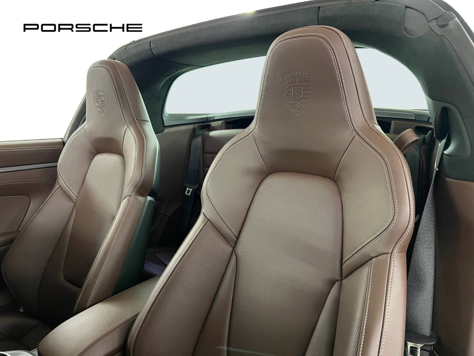 PORSCHE 911 Targa 4-image-4