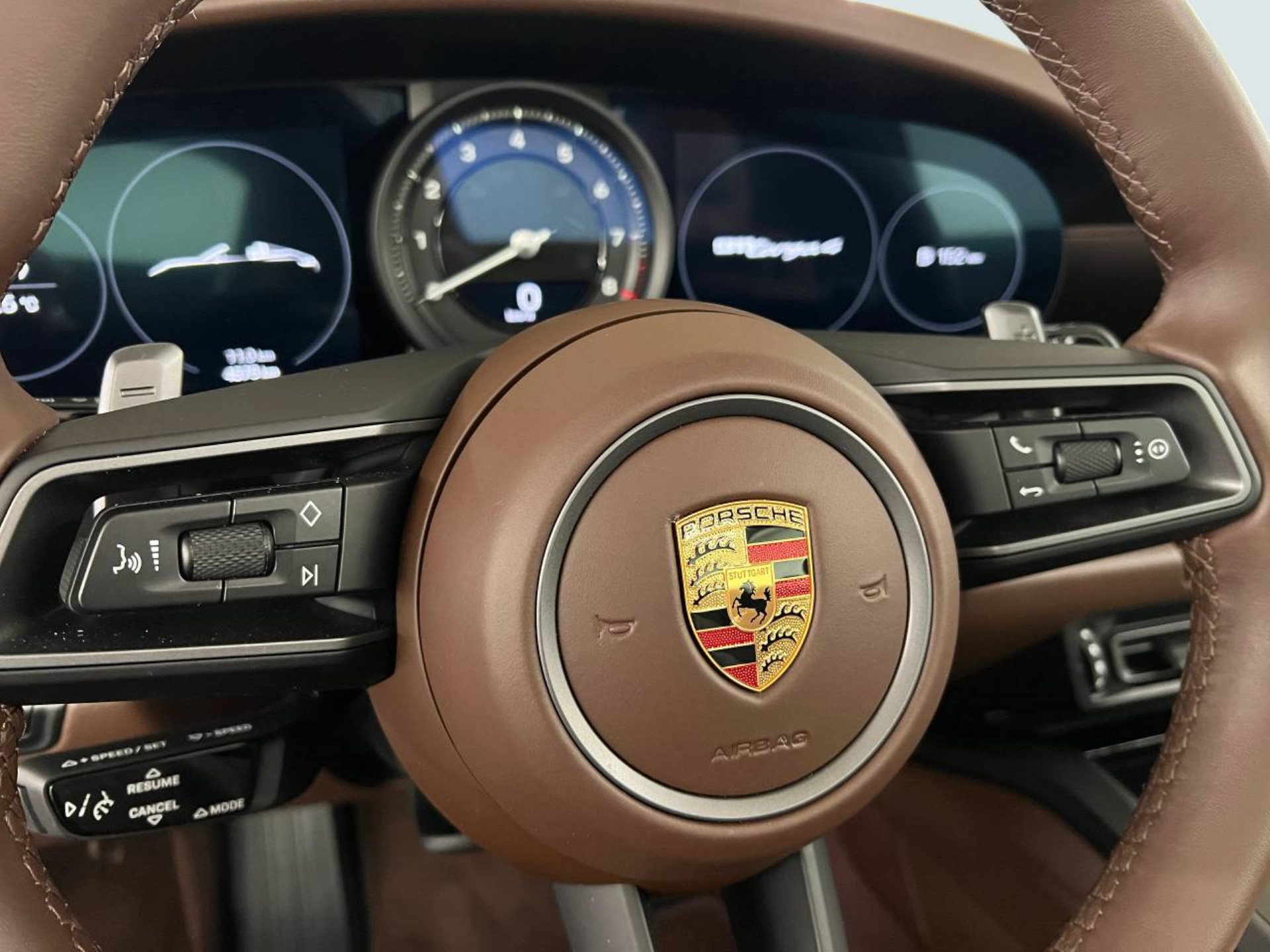 PORSCHE 911 Targa 4-image-16