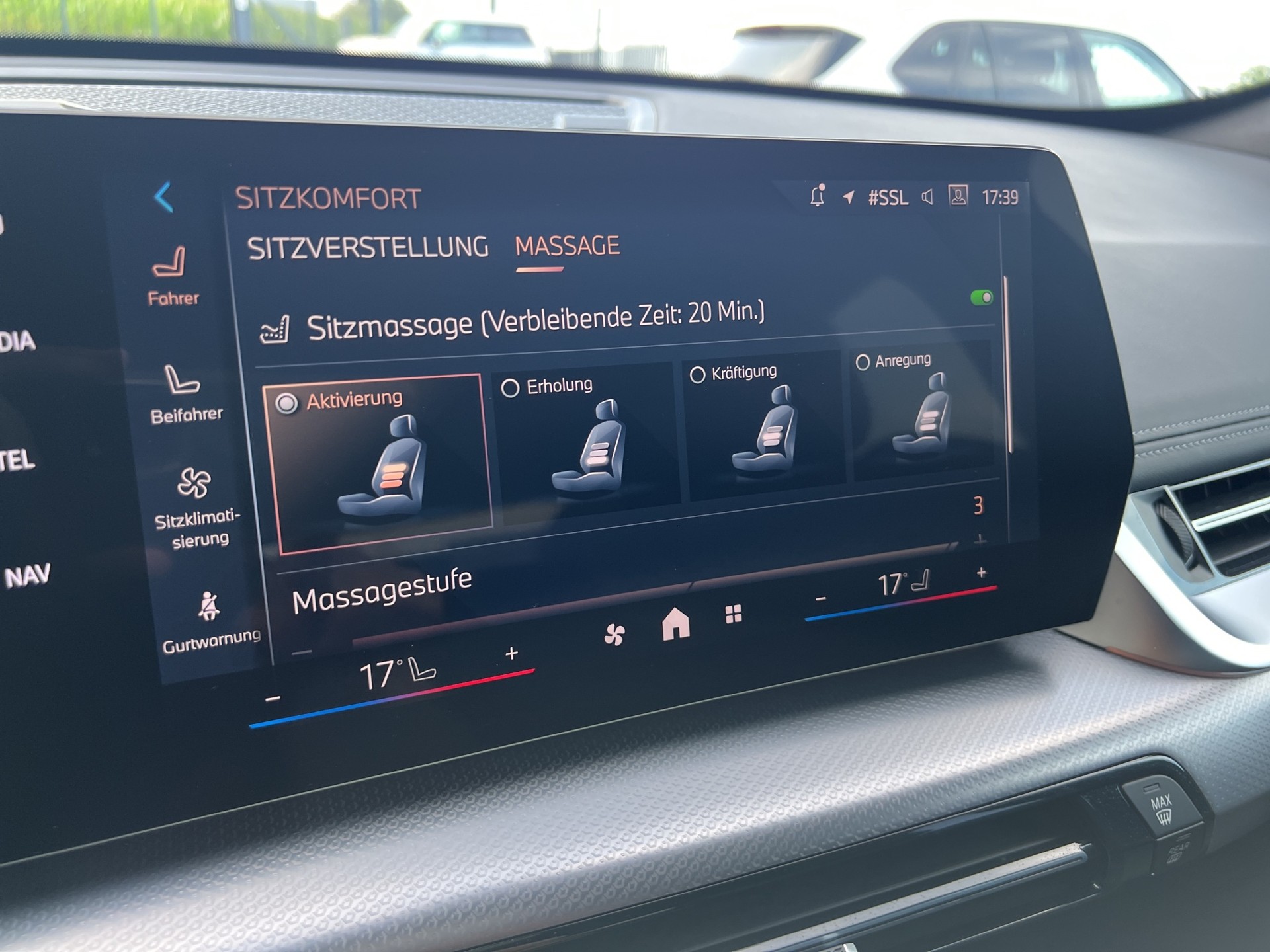 BMW X1 xDrive 30e M Sport-image-18