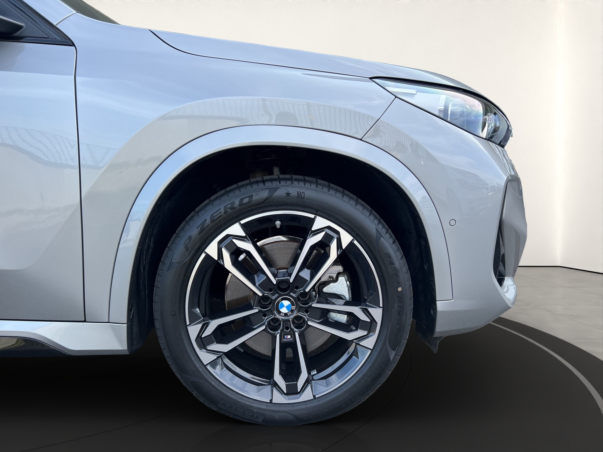 BMW X1 xDrive 30e M Sport-image-6