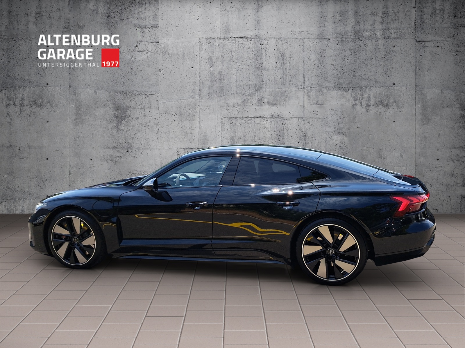 AUDI RS e-tron GT quattro Carbon Optik-image-7