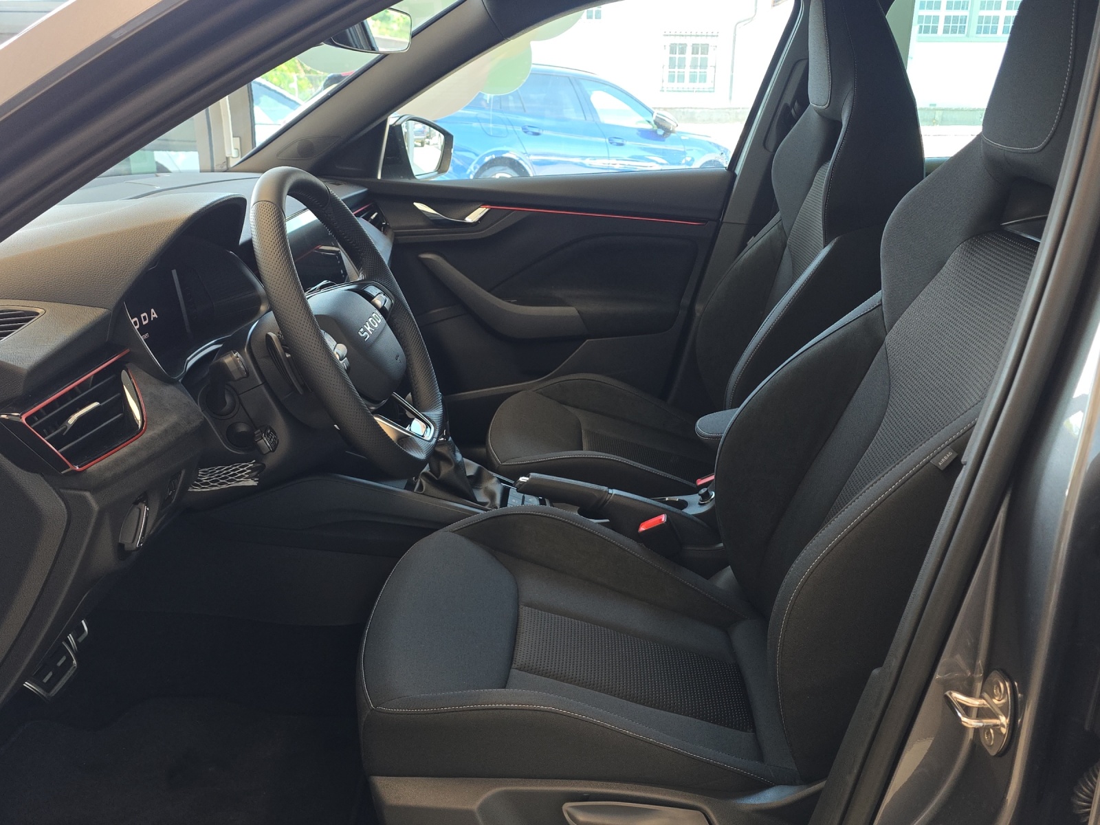 SKODA Kamiq 1.0 TSI Dynamic DSG-image-5