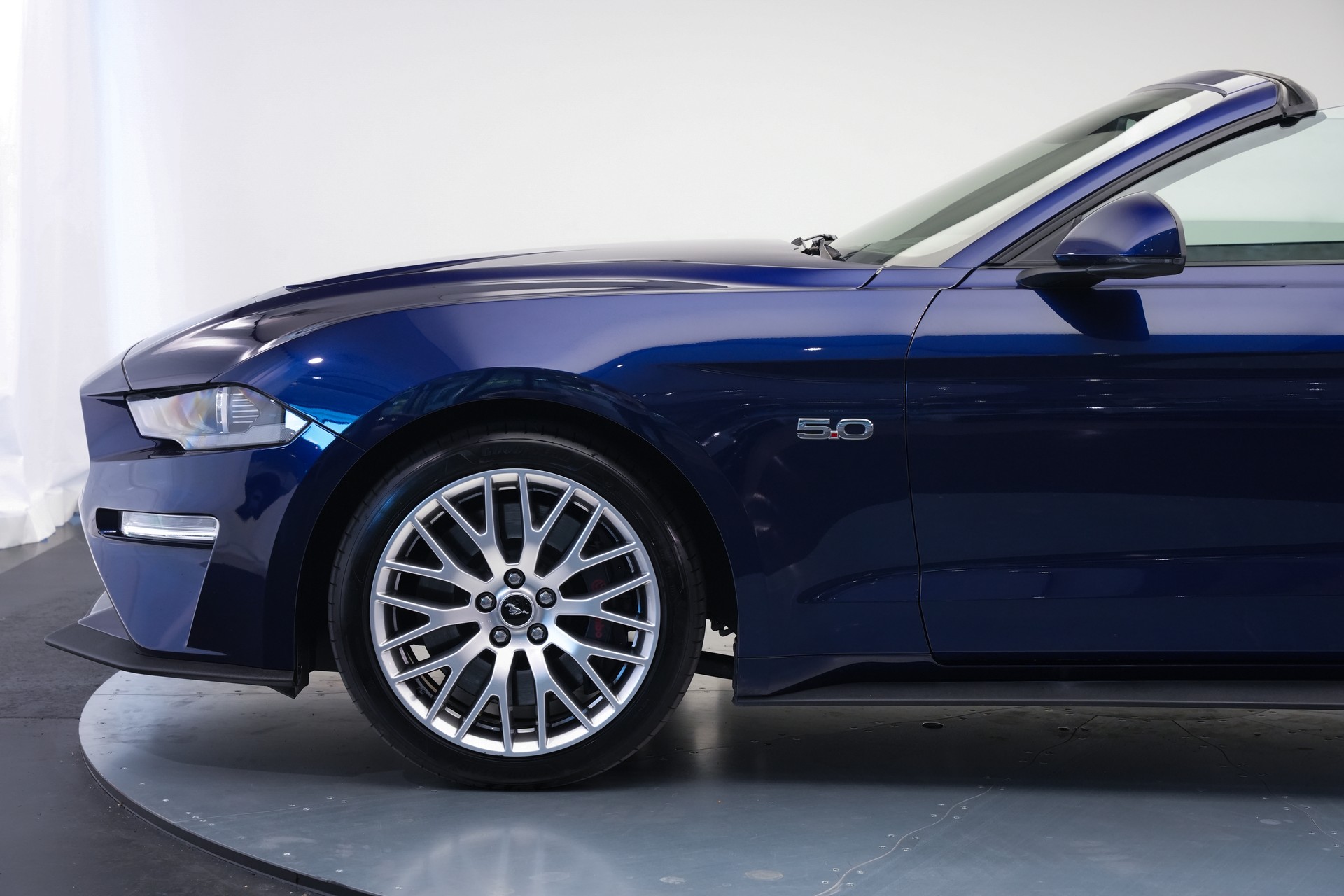 FORD Mustang Convertible 5.0 V8 GT Automat *CH-Fahrzeug*-image-40