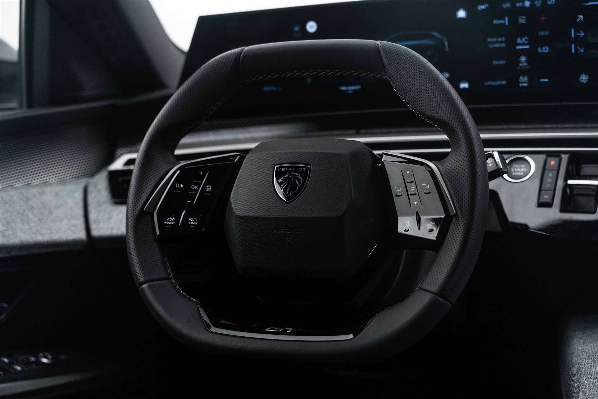 PEUGEOT 5008 145 Hybrid GT 7-Plätzer e-DCS-Automat-image-8