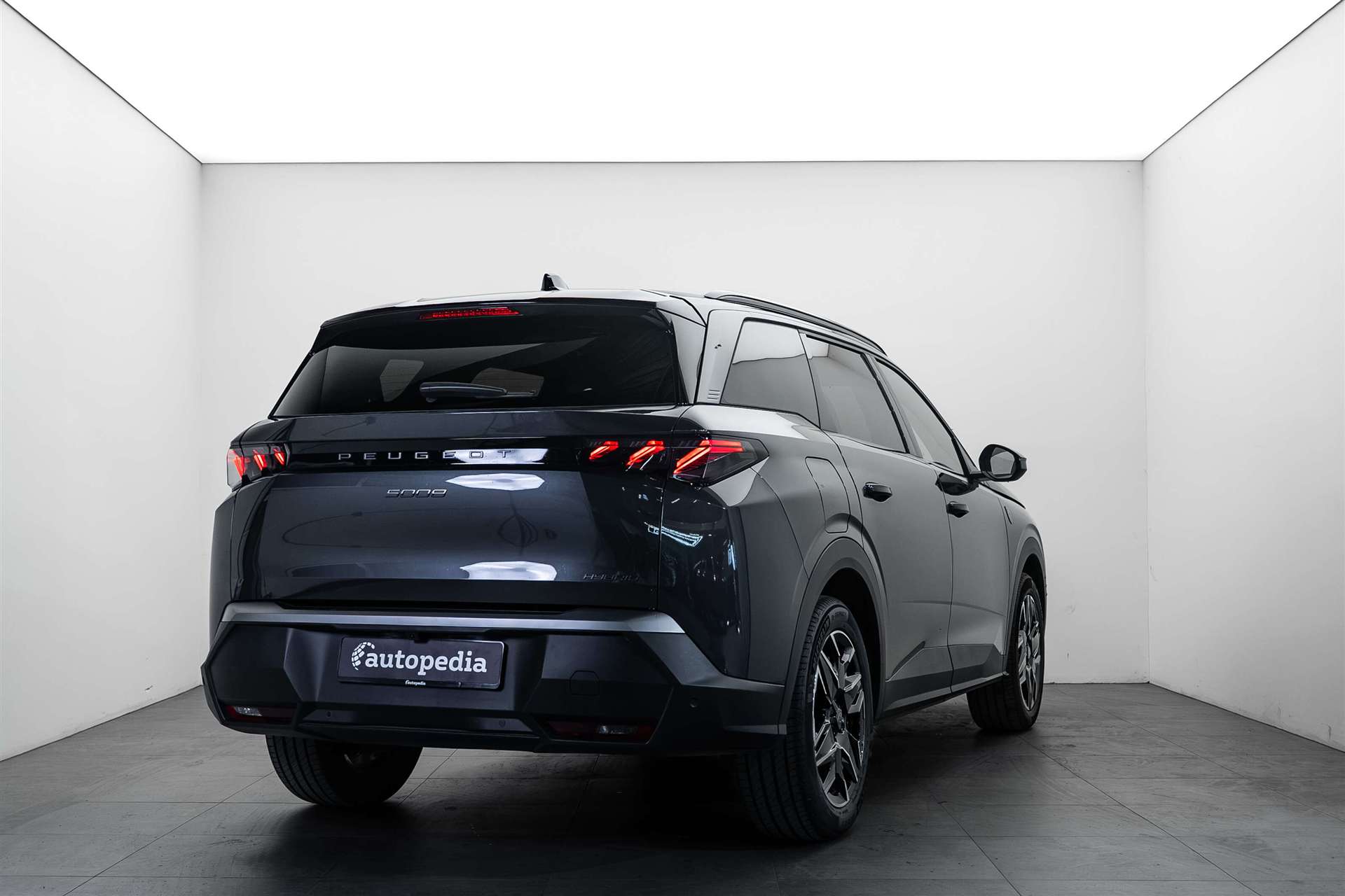PEUGEOT 5008 145 Hybrid GT 7-Plätzer e-DCS-Automat-showroom-element-2