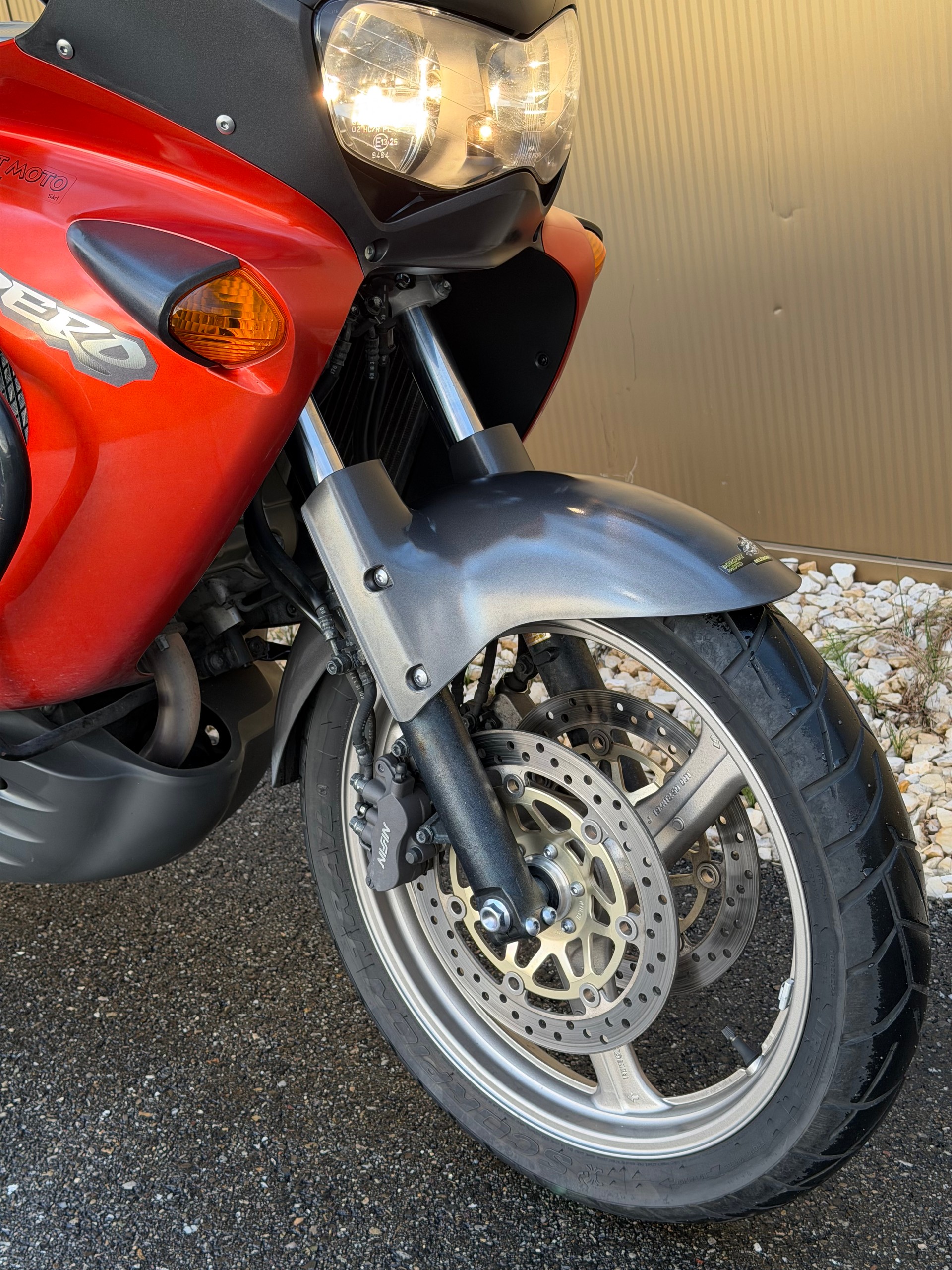 HONDA XL 1000 V Varadero-showroom-element-1