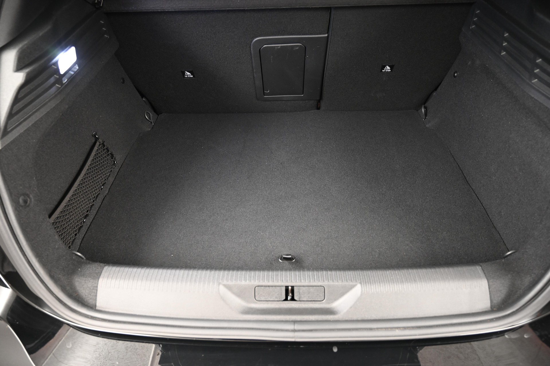 PEUGEOT 308 1.6 PHEV 180 GT-image-16