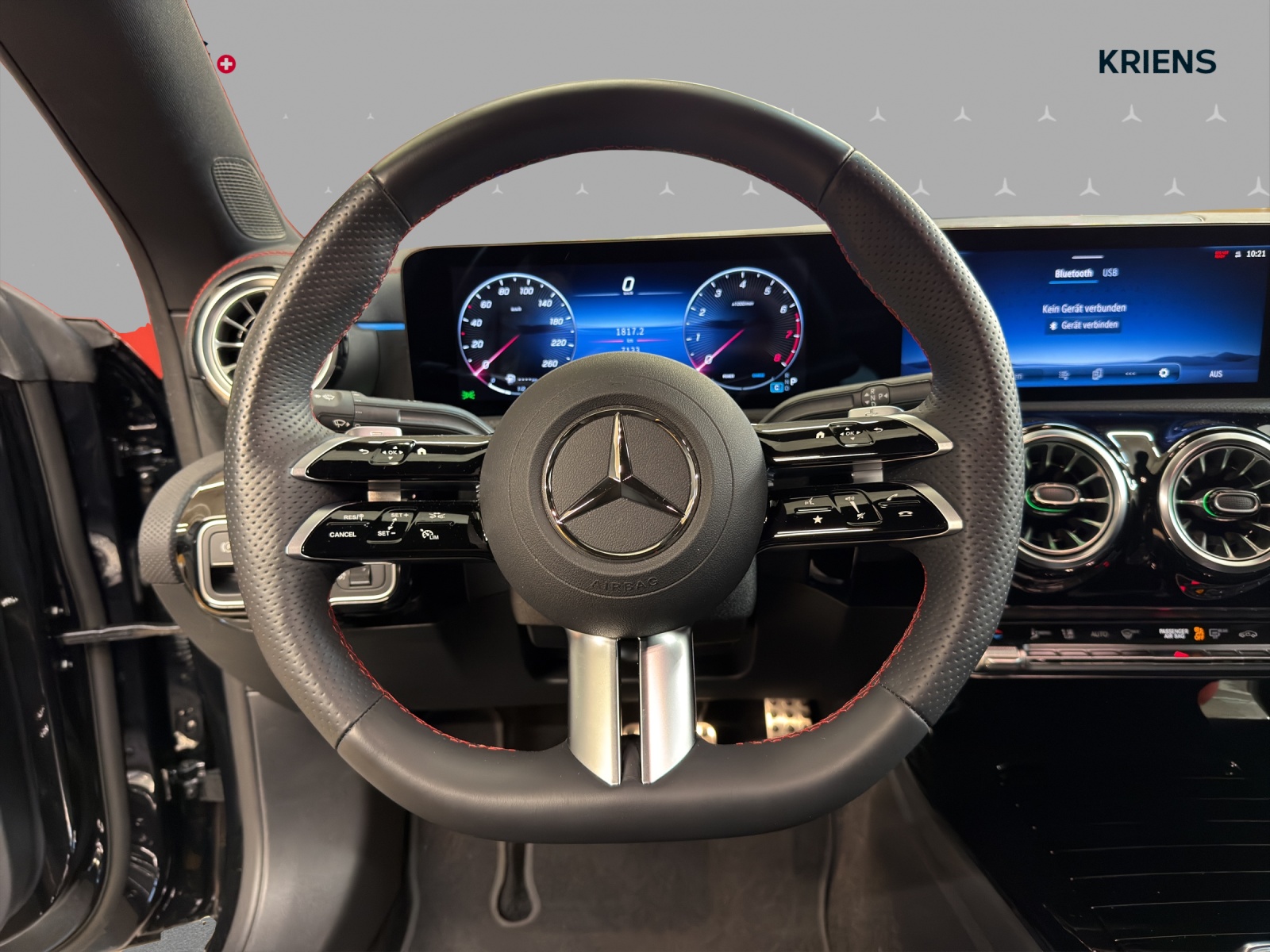 MERCEDES-BENZ CLA 200 - AMG / DISTRONIC / 360 Grad Kamera / Night-Paket-image-9