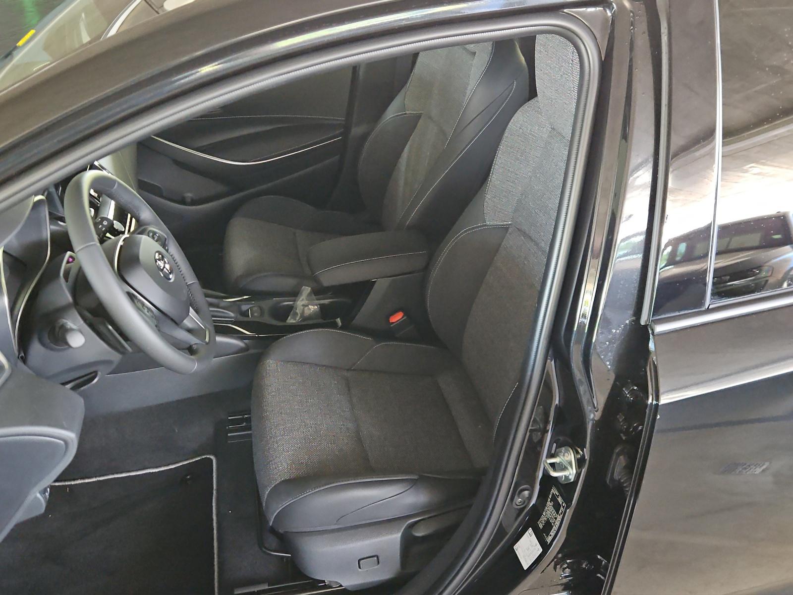 TOYOTA Corolla Touring Sports 2.0 HSD Swiss Edition-image-8