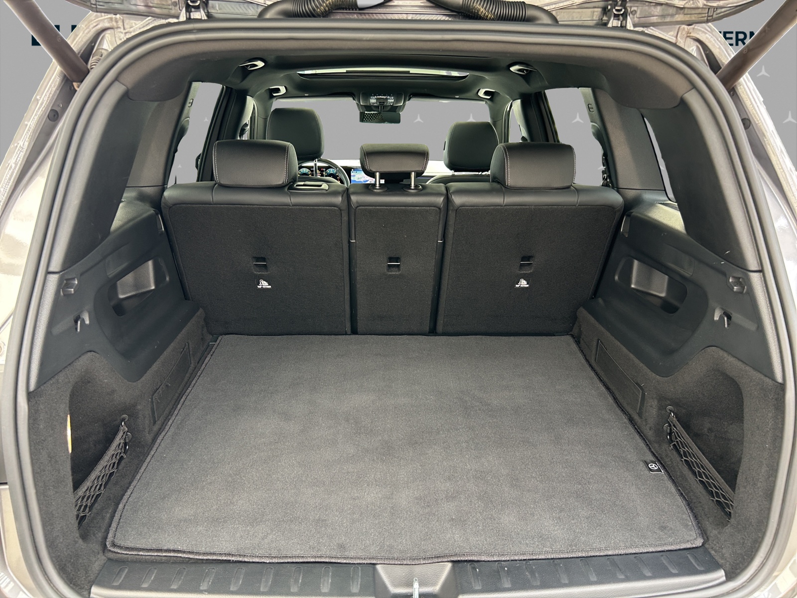 MERCEDES-BENZ GLB 35 AMG 4Matic 8G-Tronic-image-14