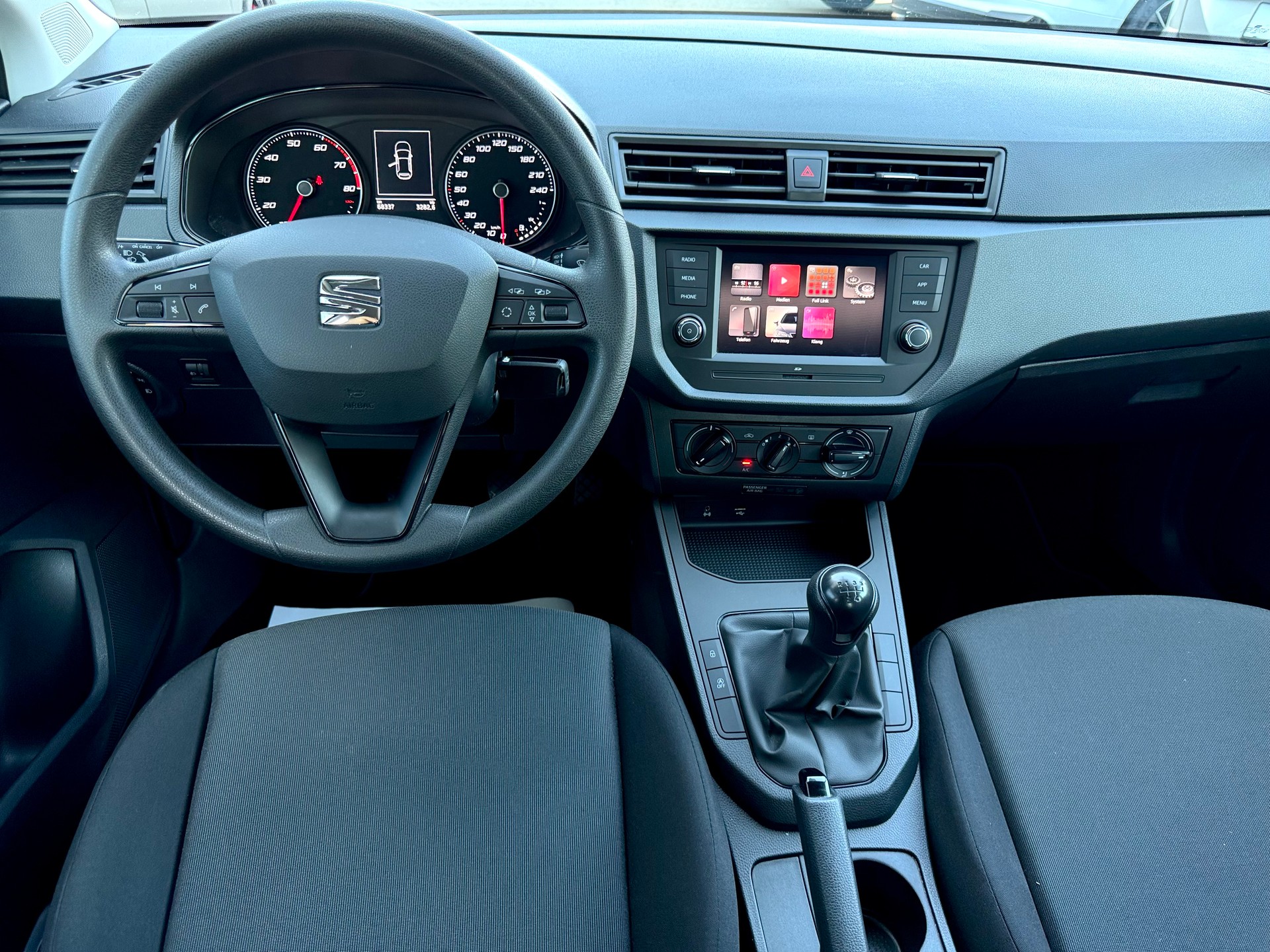 SEAT Ibiza 1.0 EcoTSI Reference-image-2