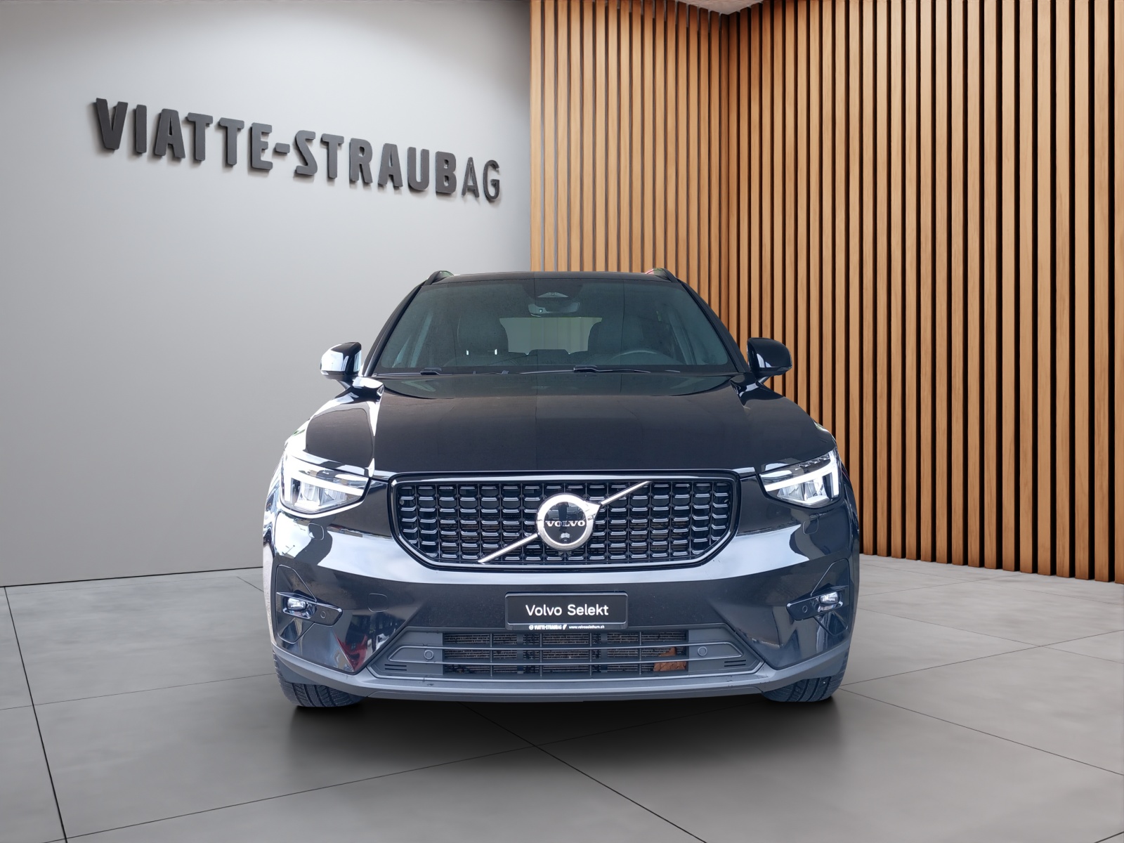 VOLVO XC40 2.0 B5 MH Ultimate Dark AWD-showroom-element-3