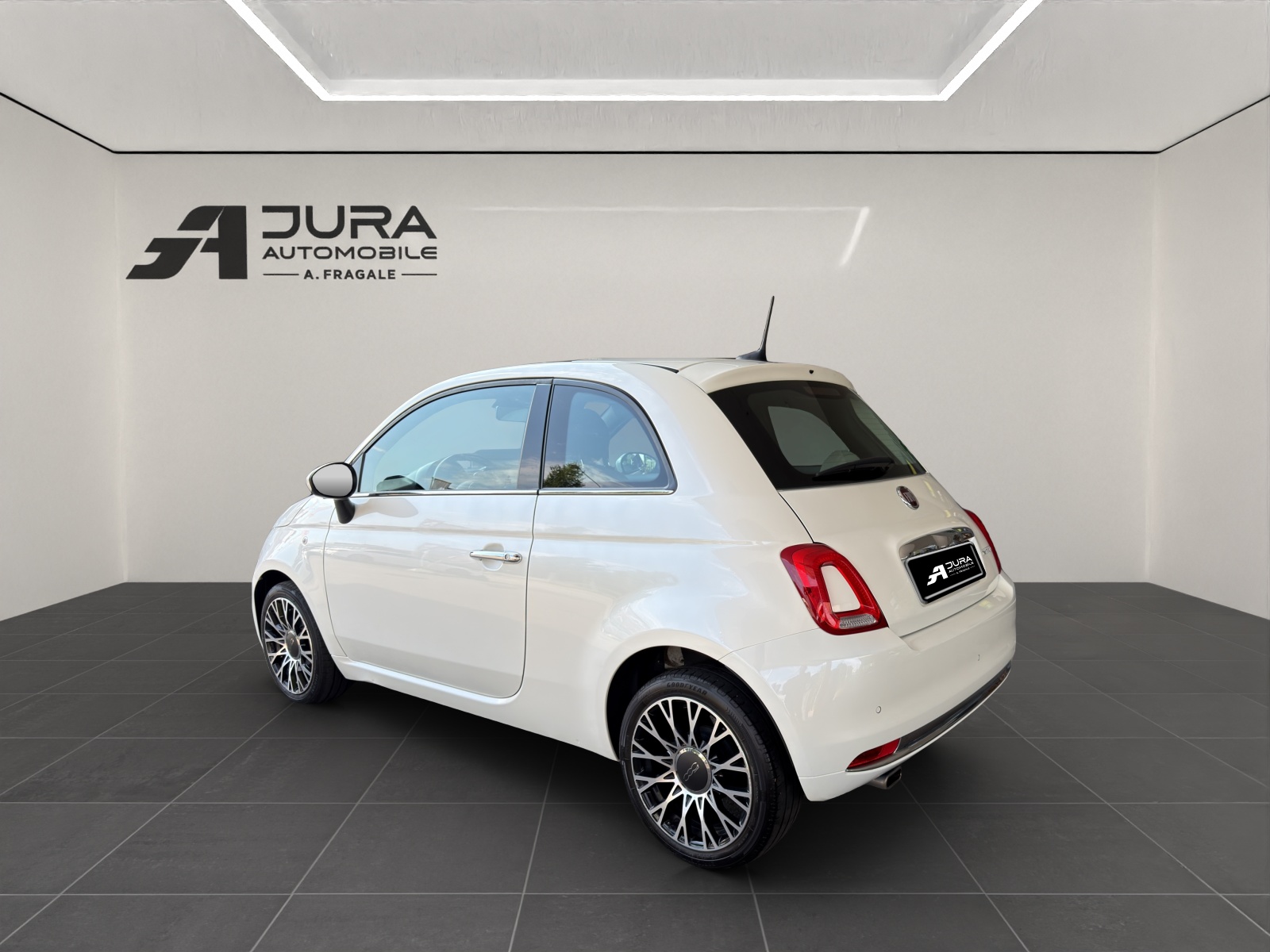 FIAT 500 1.0 Hybrid Star-image-4