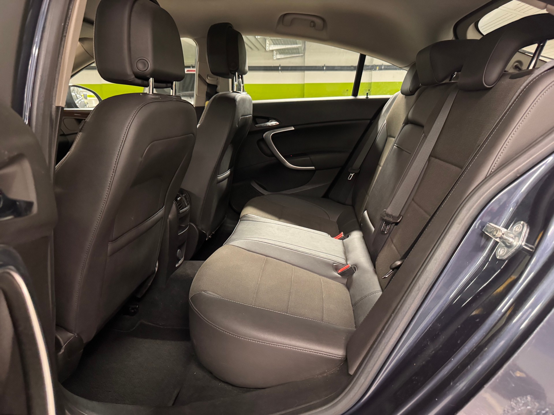 OPEL Insignia 2.0 Turbo Sport Automatic-image-9