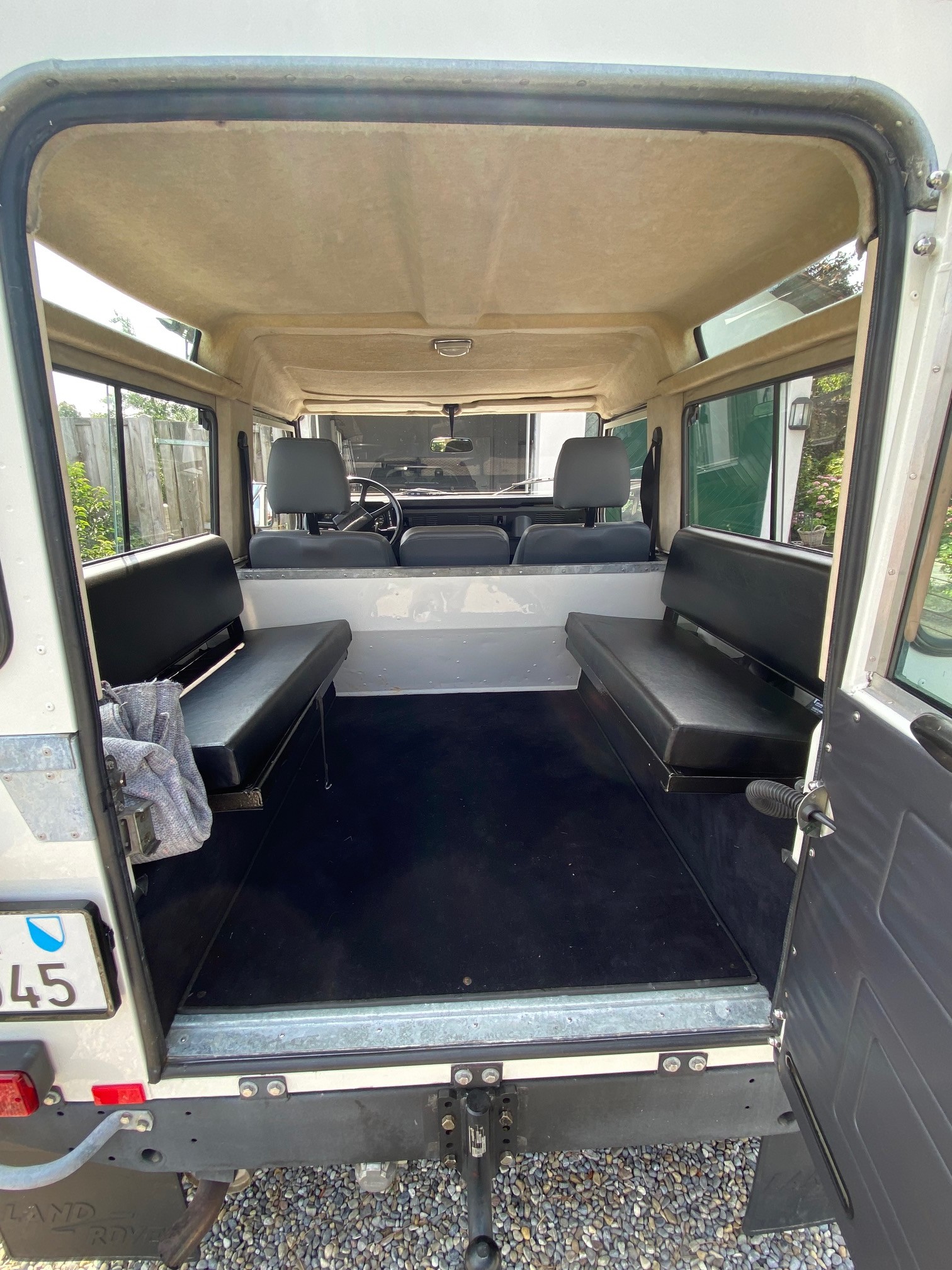LAND ROVER 2.3 Station Wagon-image-3