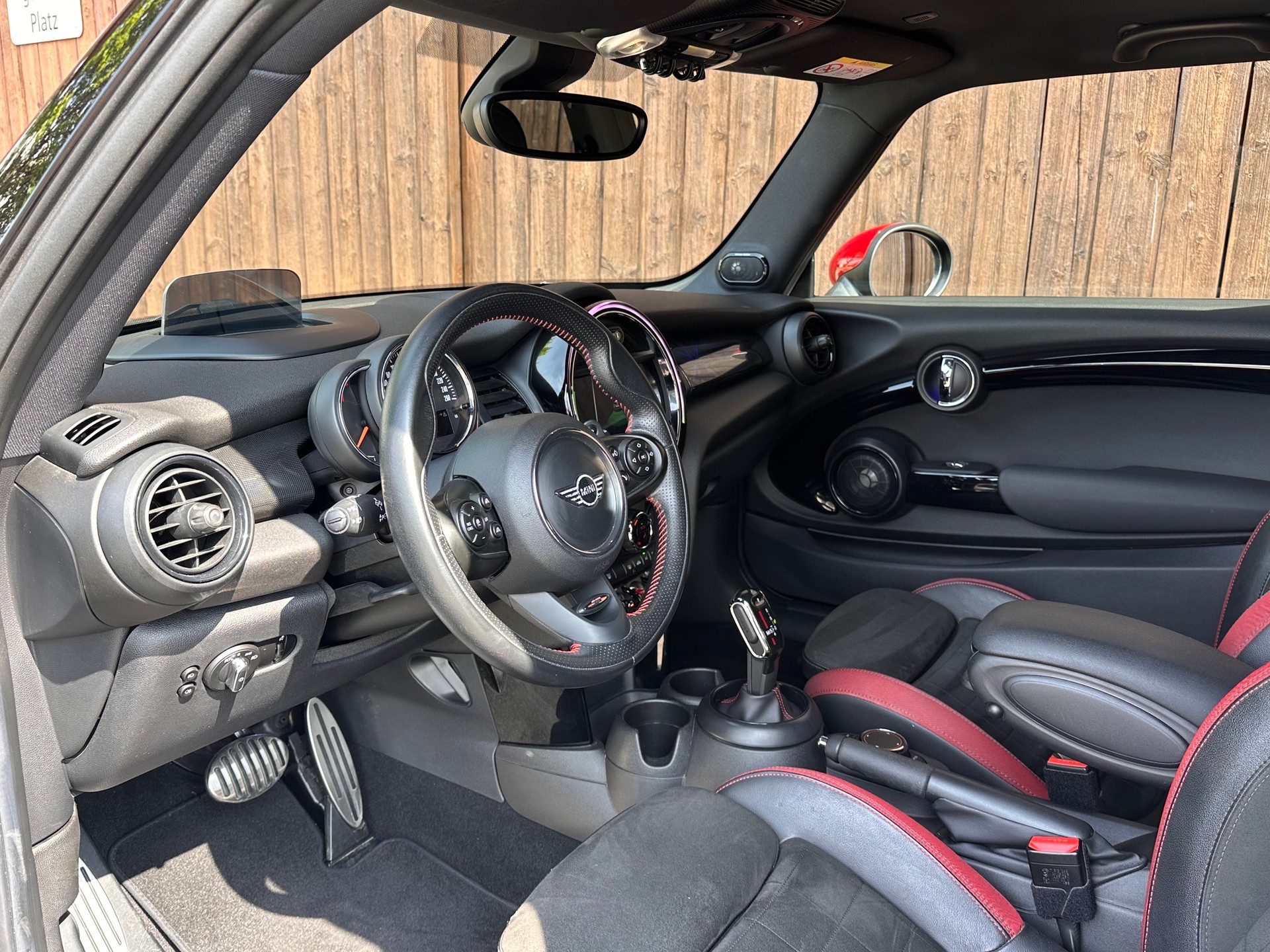 MINI Cooper King's Cross Steptronic DKG John Cooper Works-image-8