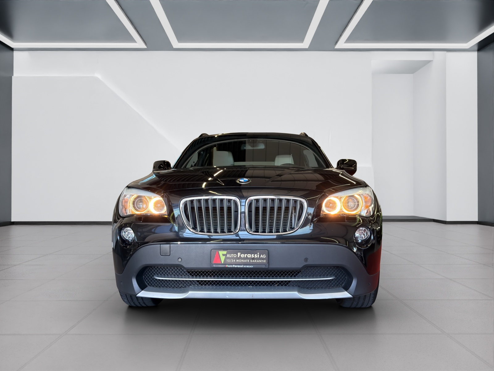 BMW X1 xDrive 28i Steptronic-image-7