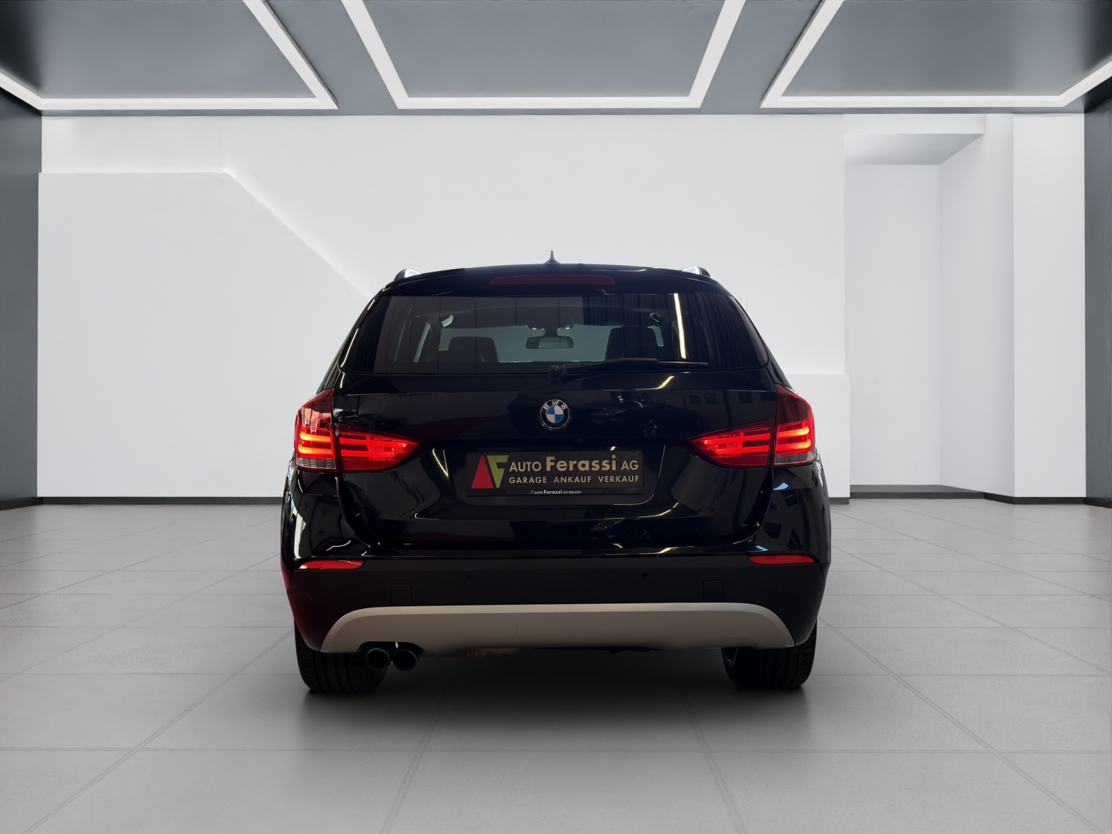 BMW X1 xDrive 28i Steptronic-image-4