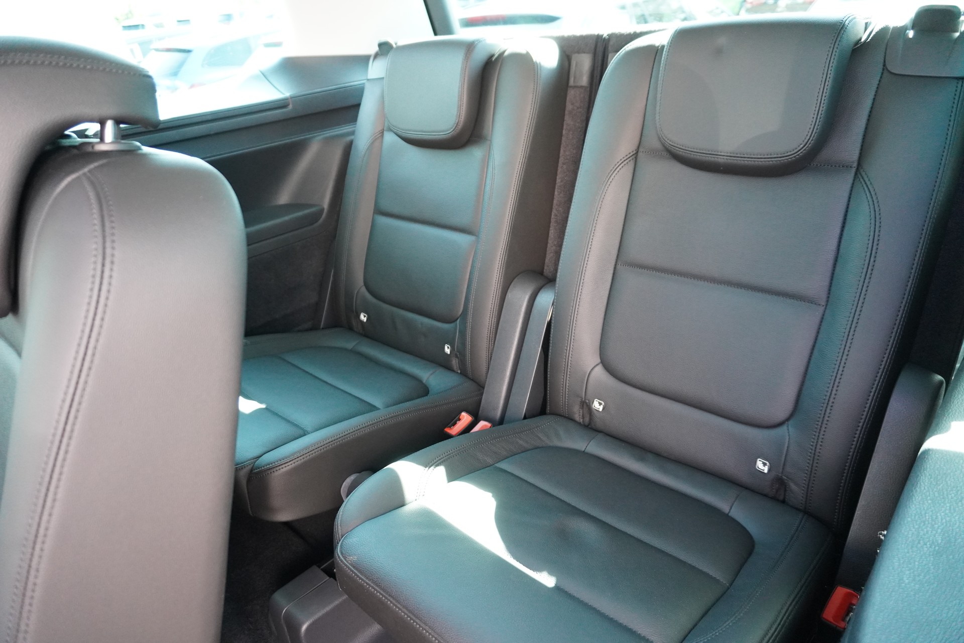 SEAT Alhambra 2.0 TDI DSG Style 7-PLÄTZER!!!-image-14