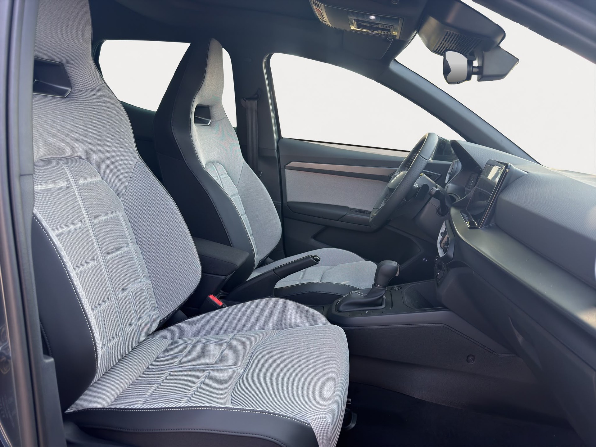 SEAT Ibiza 1.5 EcoTSI FR DSG-image-13