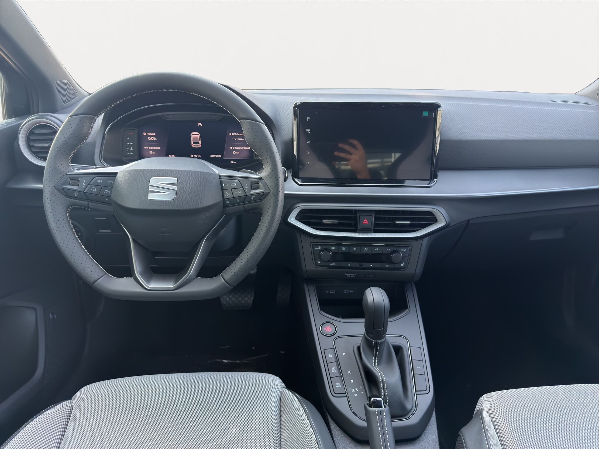 SEAT Ibiza 1.5 EcoTSI FR DSG-image-11