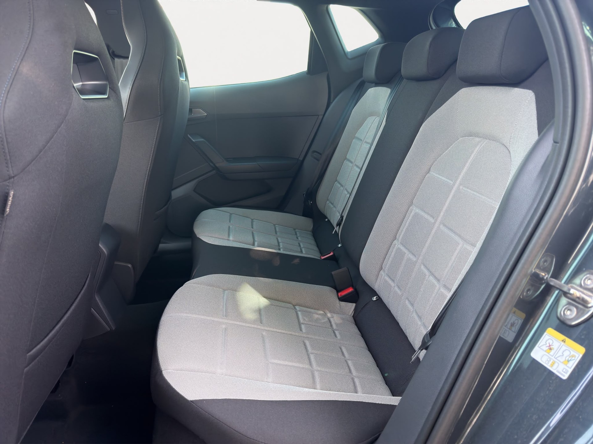 SEAT Ibiza 1.5 EcoTSI FR DSG-image-14