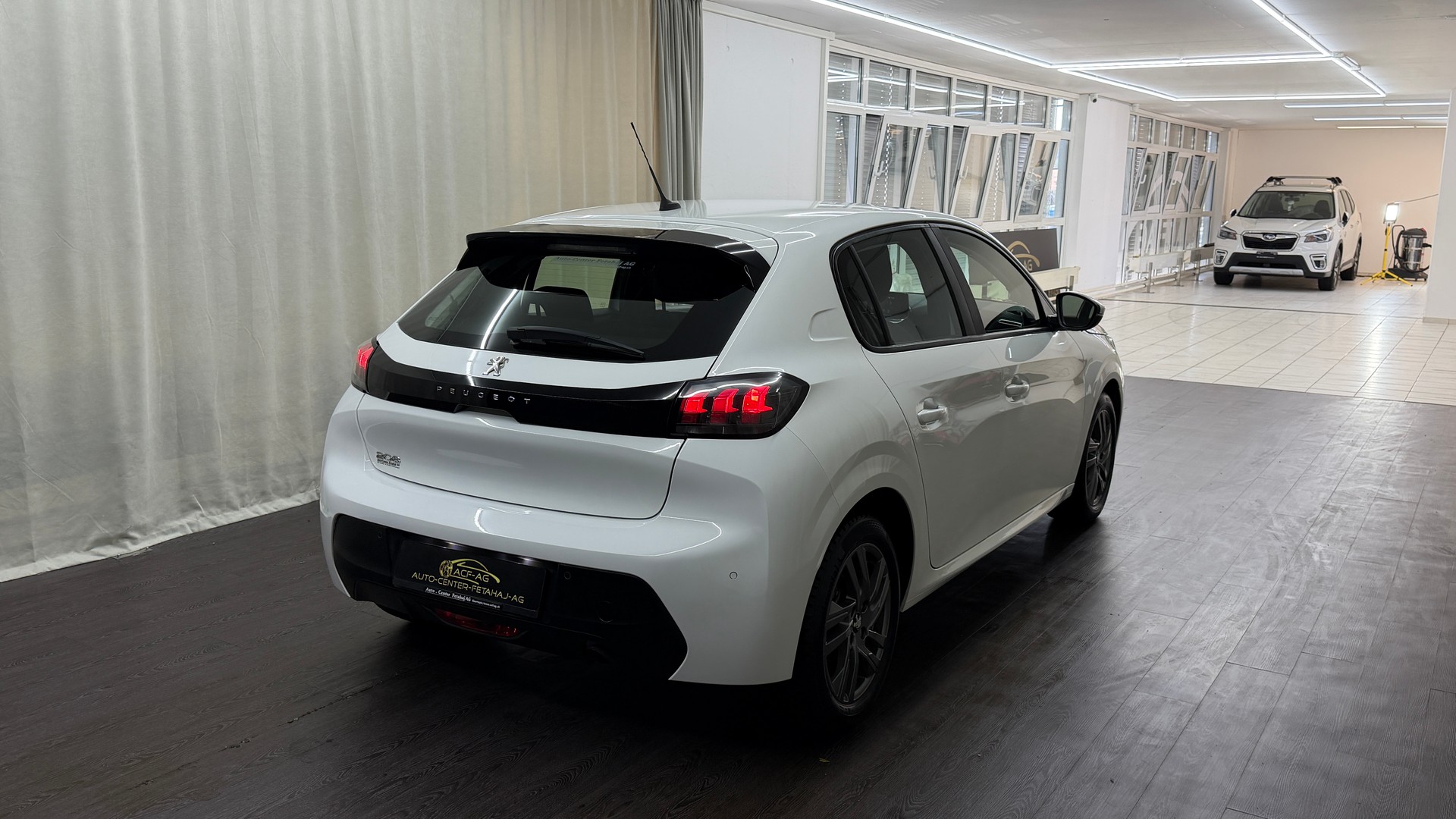 PEUGEOT 208 1.5 BlueHDi Active Pack-image-3