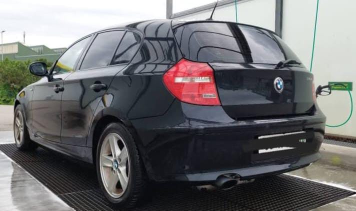 BMW 116i-image-0