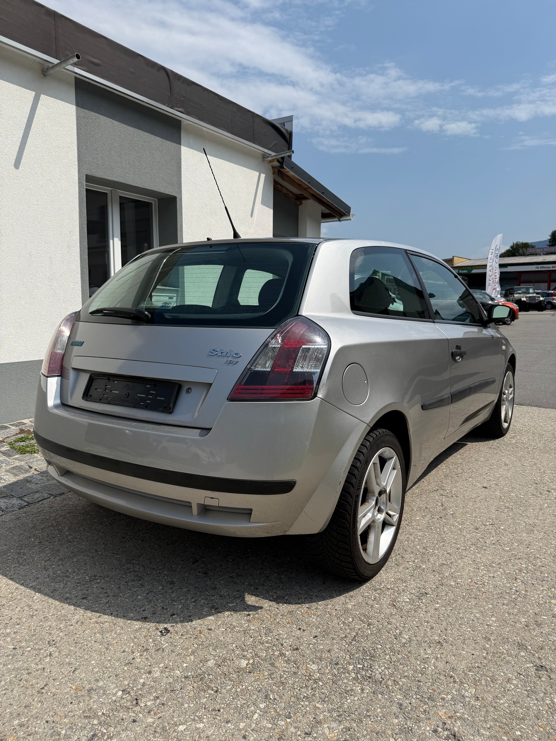 FIAT Stilo 1.8 16V Swiss-image-5