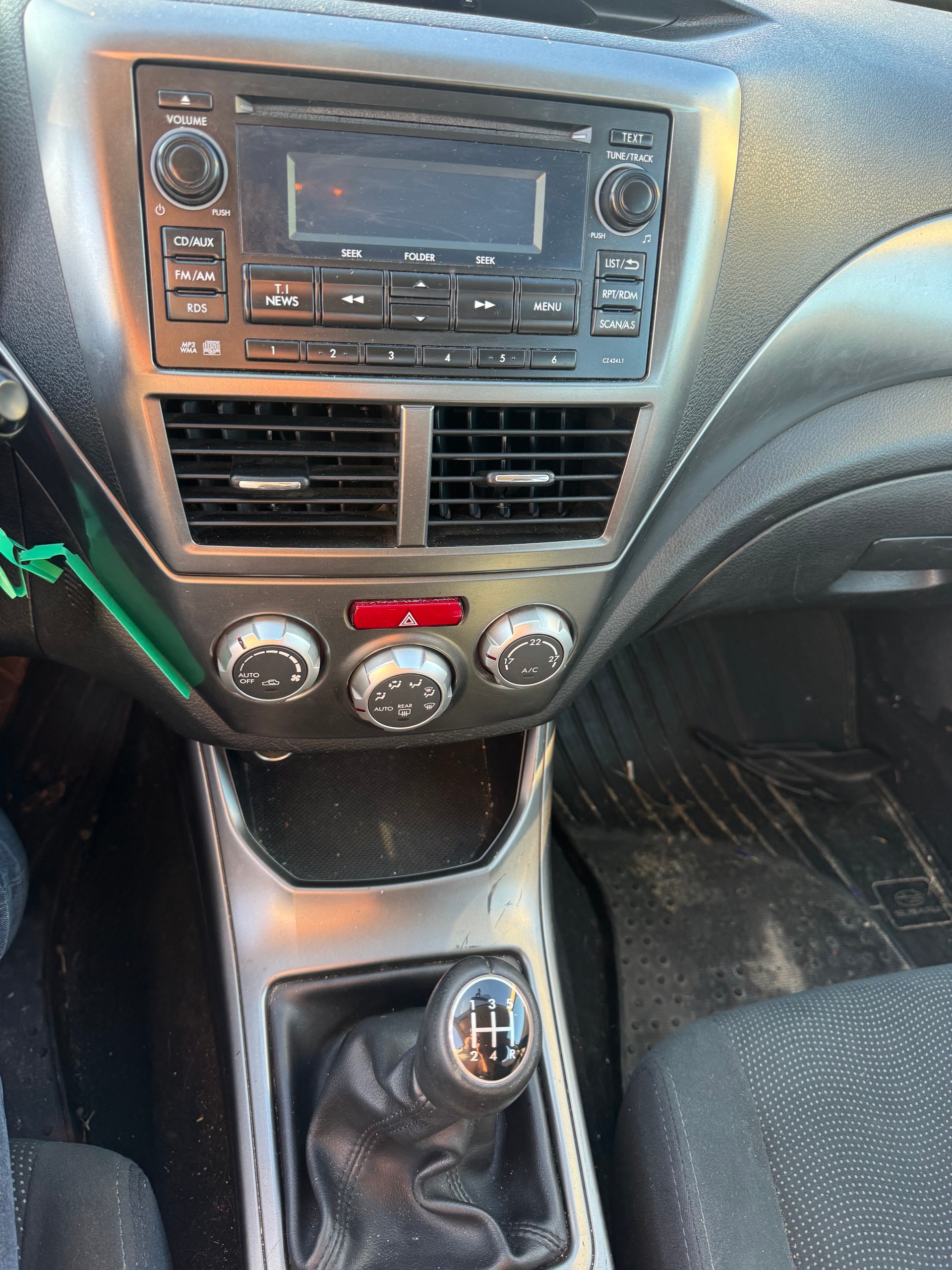 SUBARU Impreza 1.5R Swiss-image-11