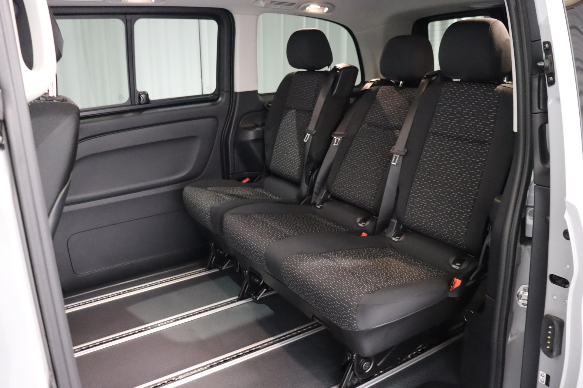 MERCEDES-BENZ Vito 124 Kombi K 2.0 CDI Pro-image-10