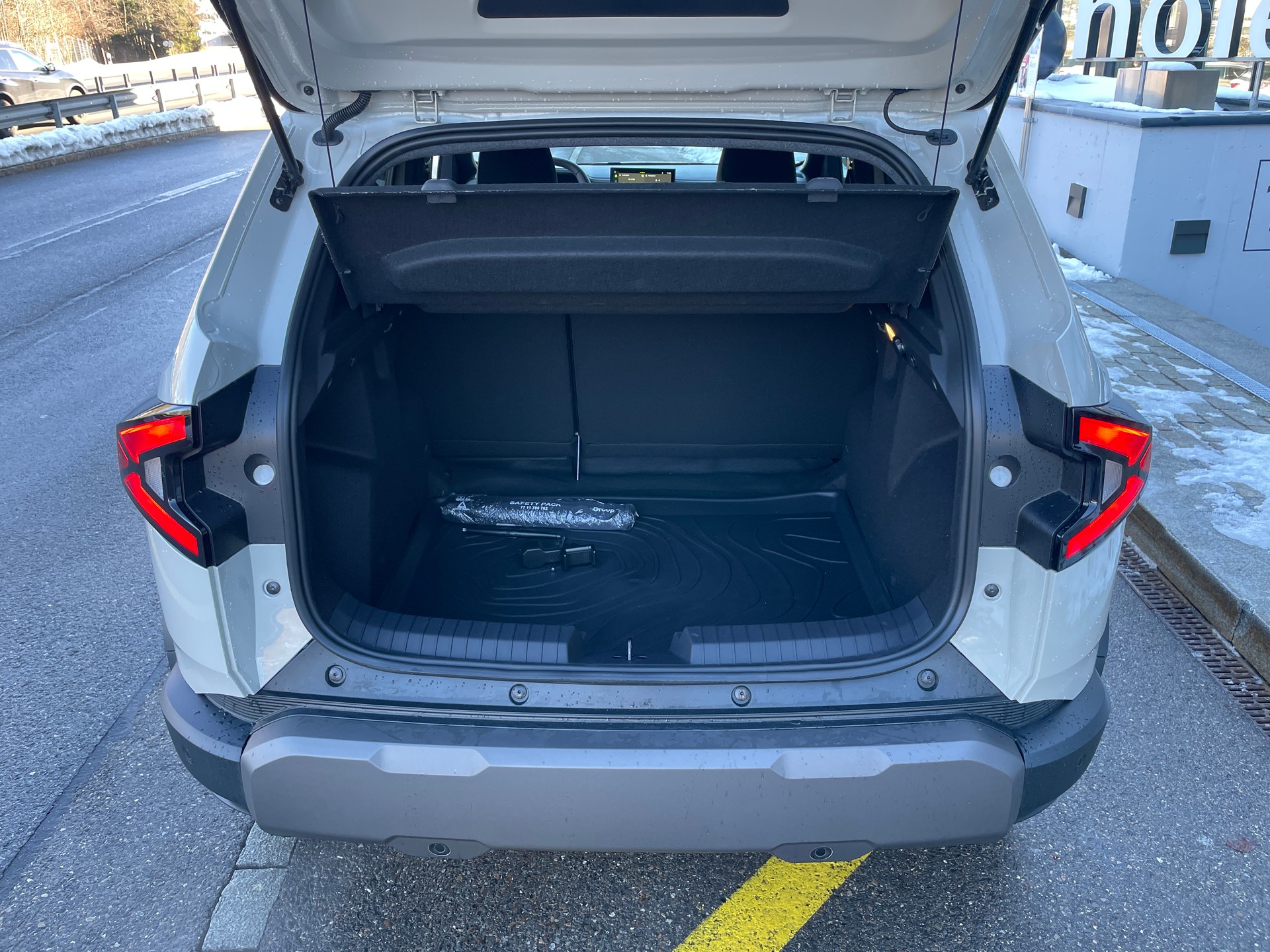 DACIA Duster TCe 130 48V Extreme 4x4-image-6