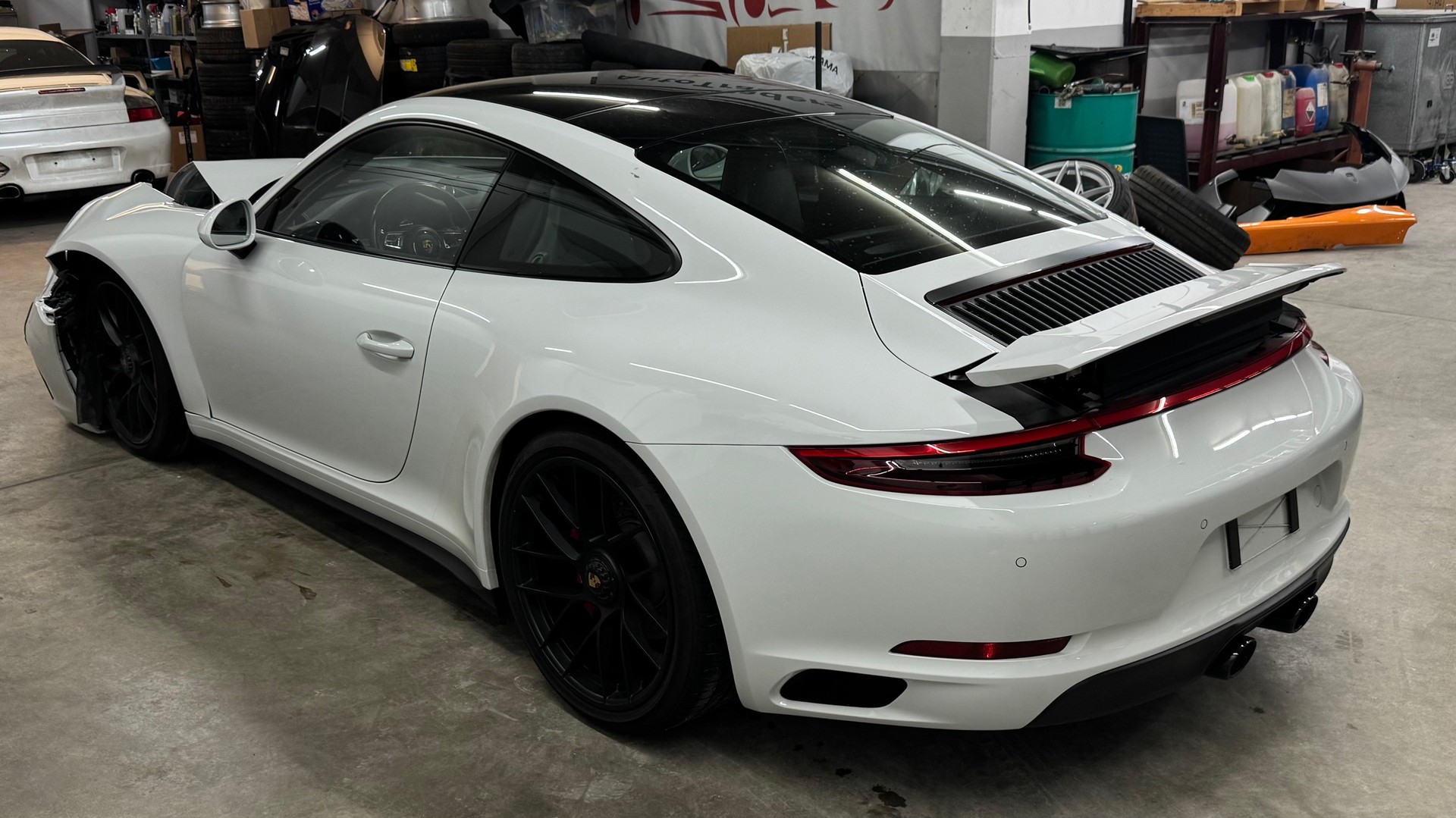 PORSCHE 911 Carrera 4 GTS PDK-image-6