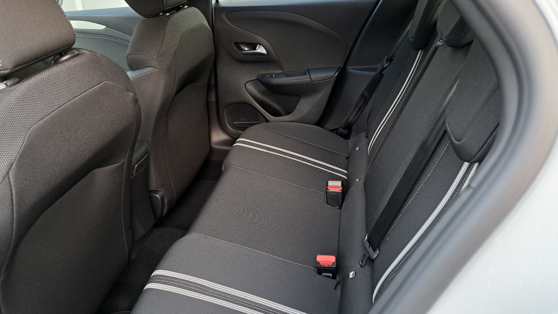 OPEL Corsa 1.2 MHEV Viva-image-11