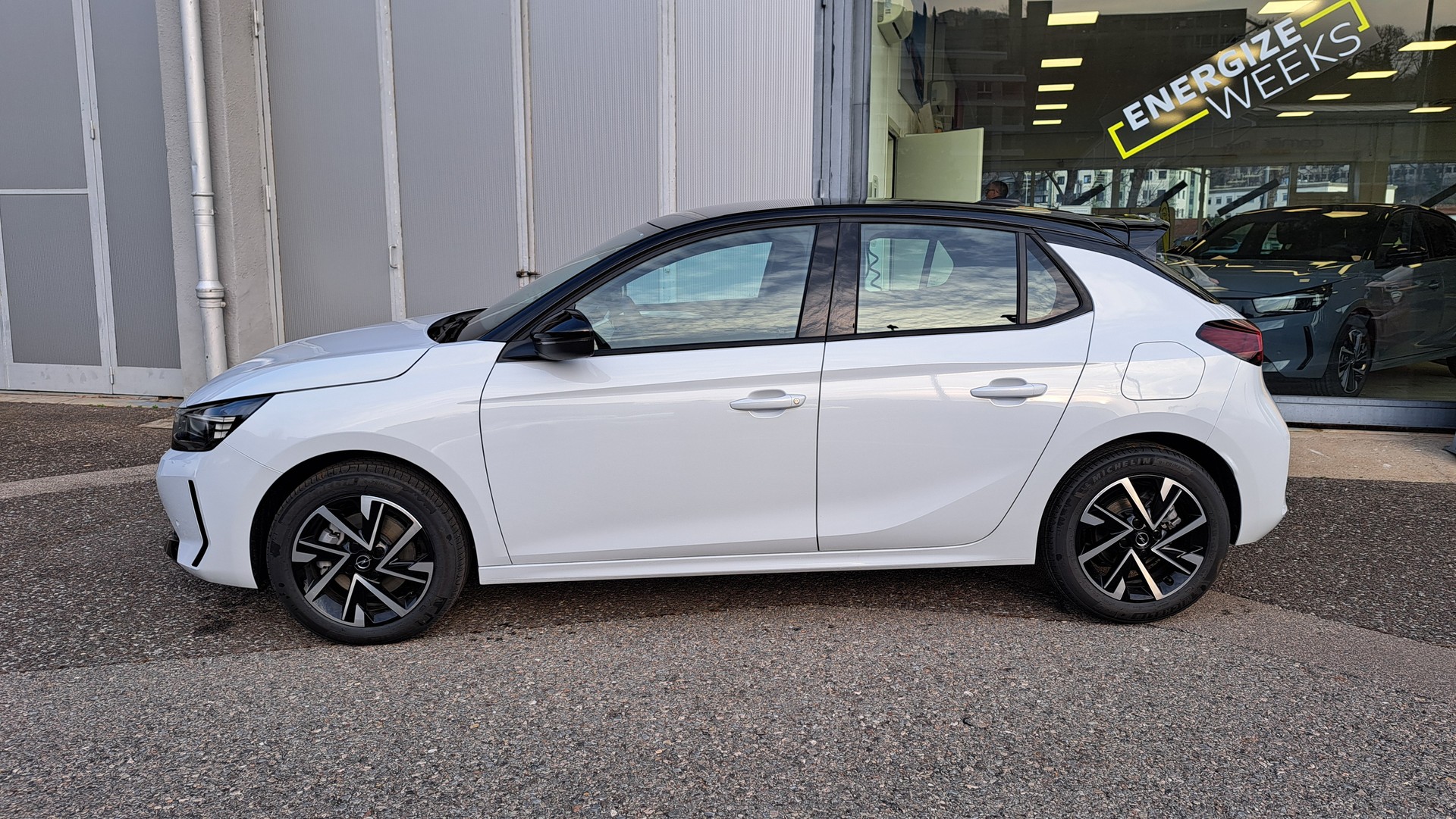 OPEL Corsa 1.2 MHEV Viva-image-3