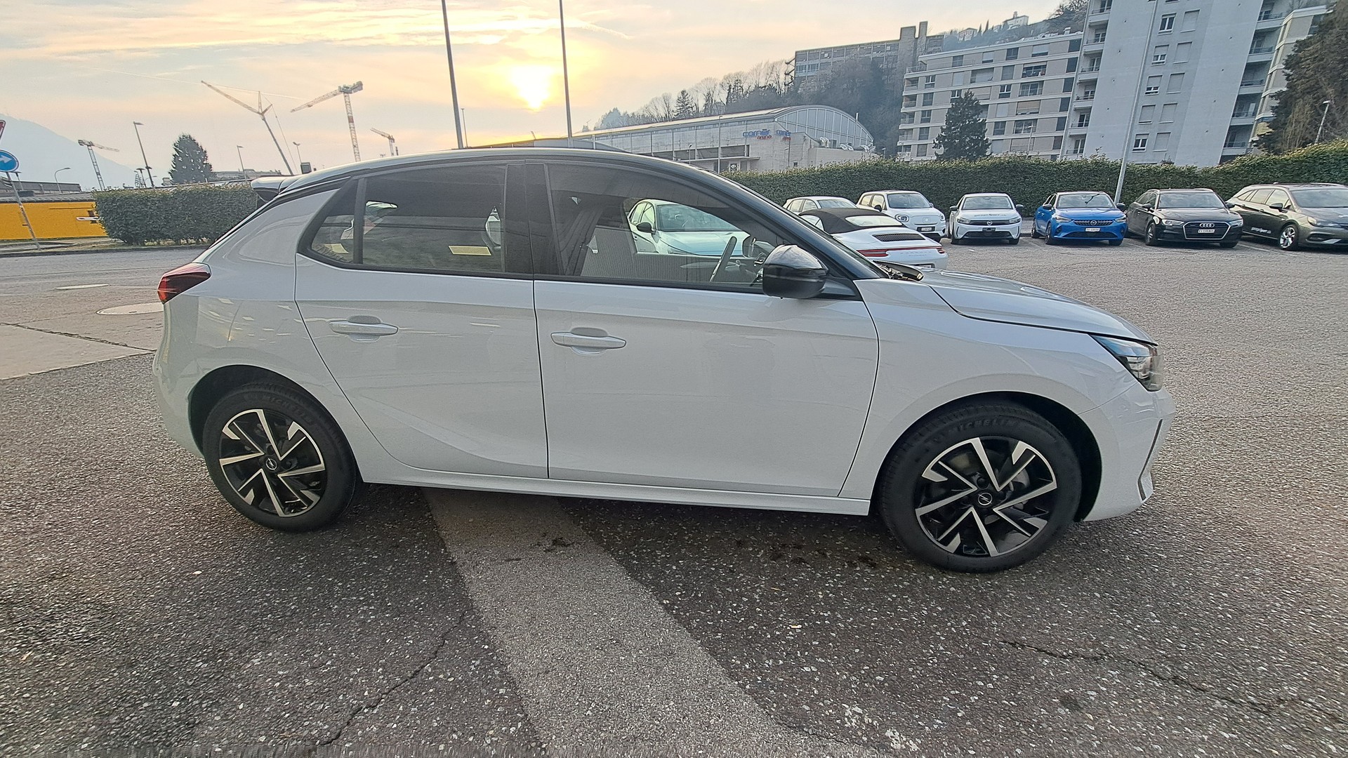 OPEL Corsa 1.2 MHEV Viva-image-6