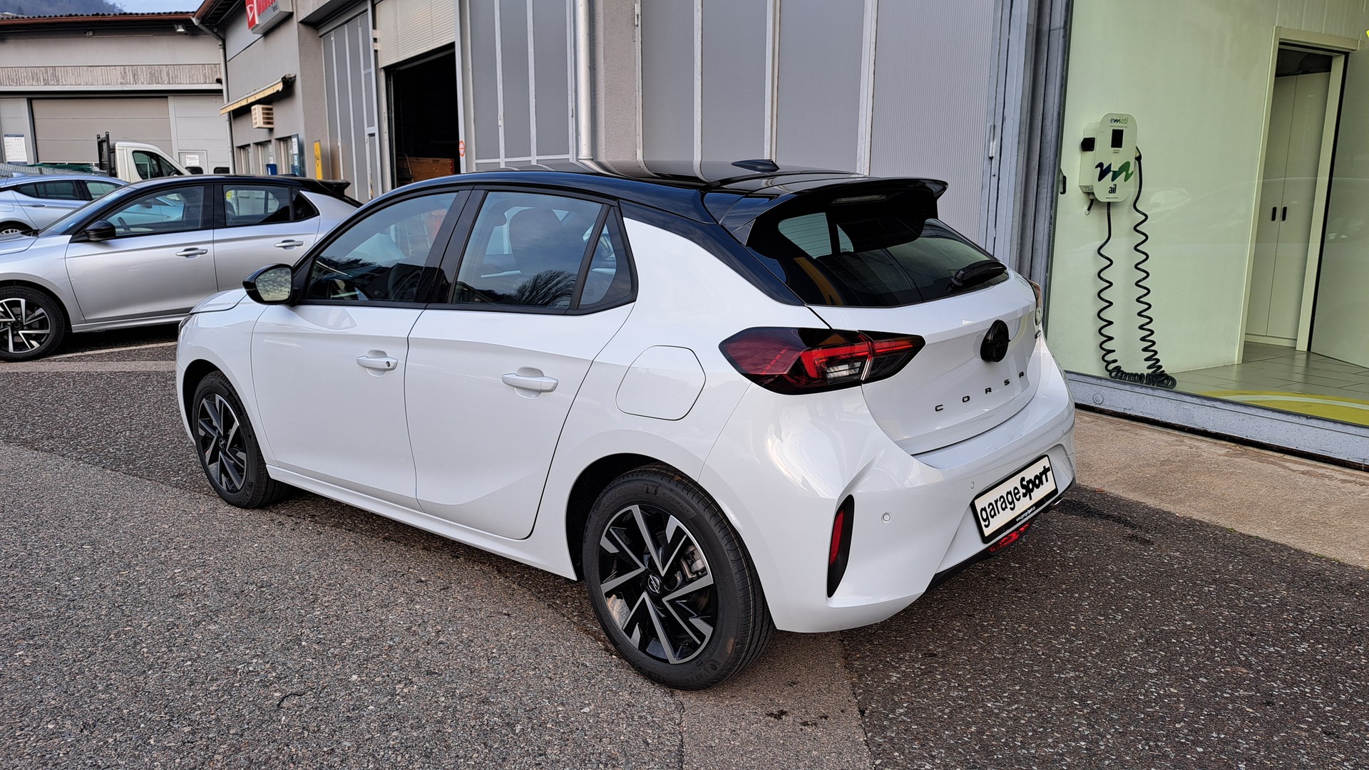 OPEL Corsa 1.2 MHEV Viva-image-4