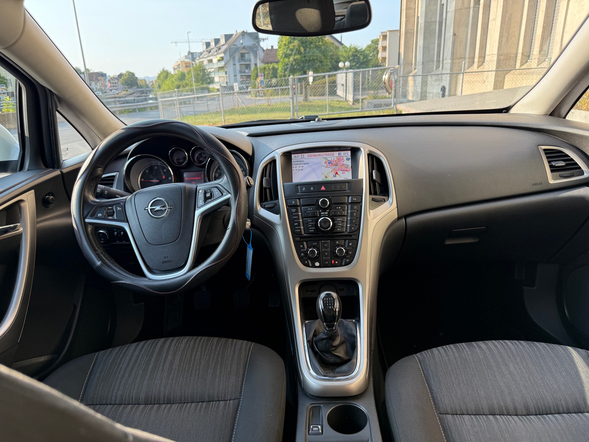 OPEL Astra SportsTourer 1.7 CDTi Enjoy-image-5
