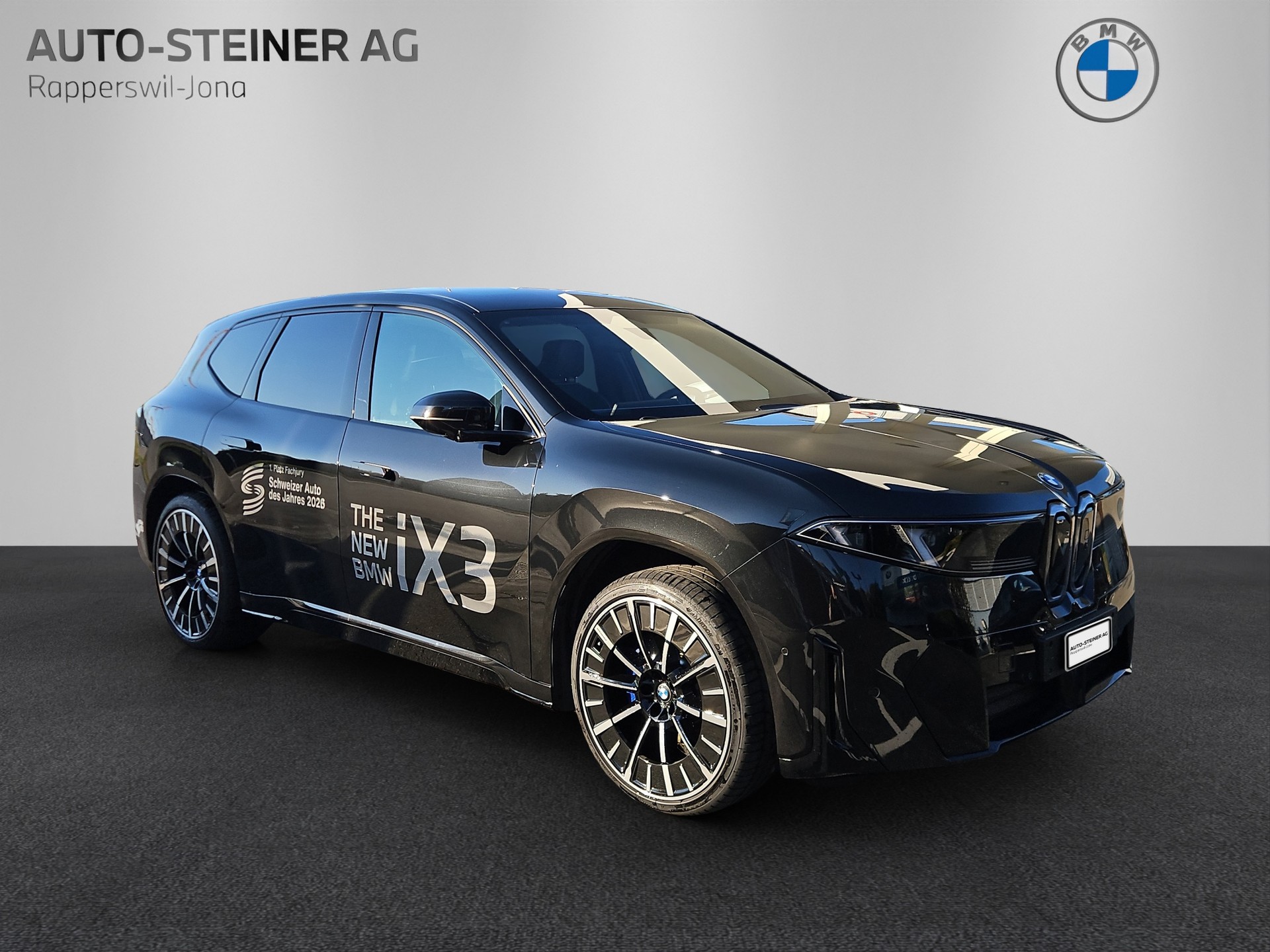 BMW iX3 50 xDrive-image-6