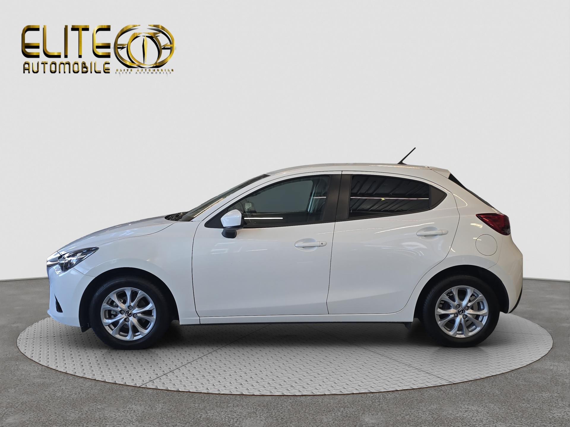 MAZDA 2 1.5i 16V Skyactiv-G Ambition Plus Drive-image-4