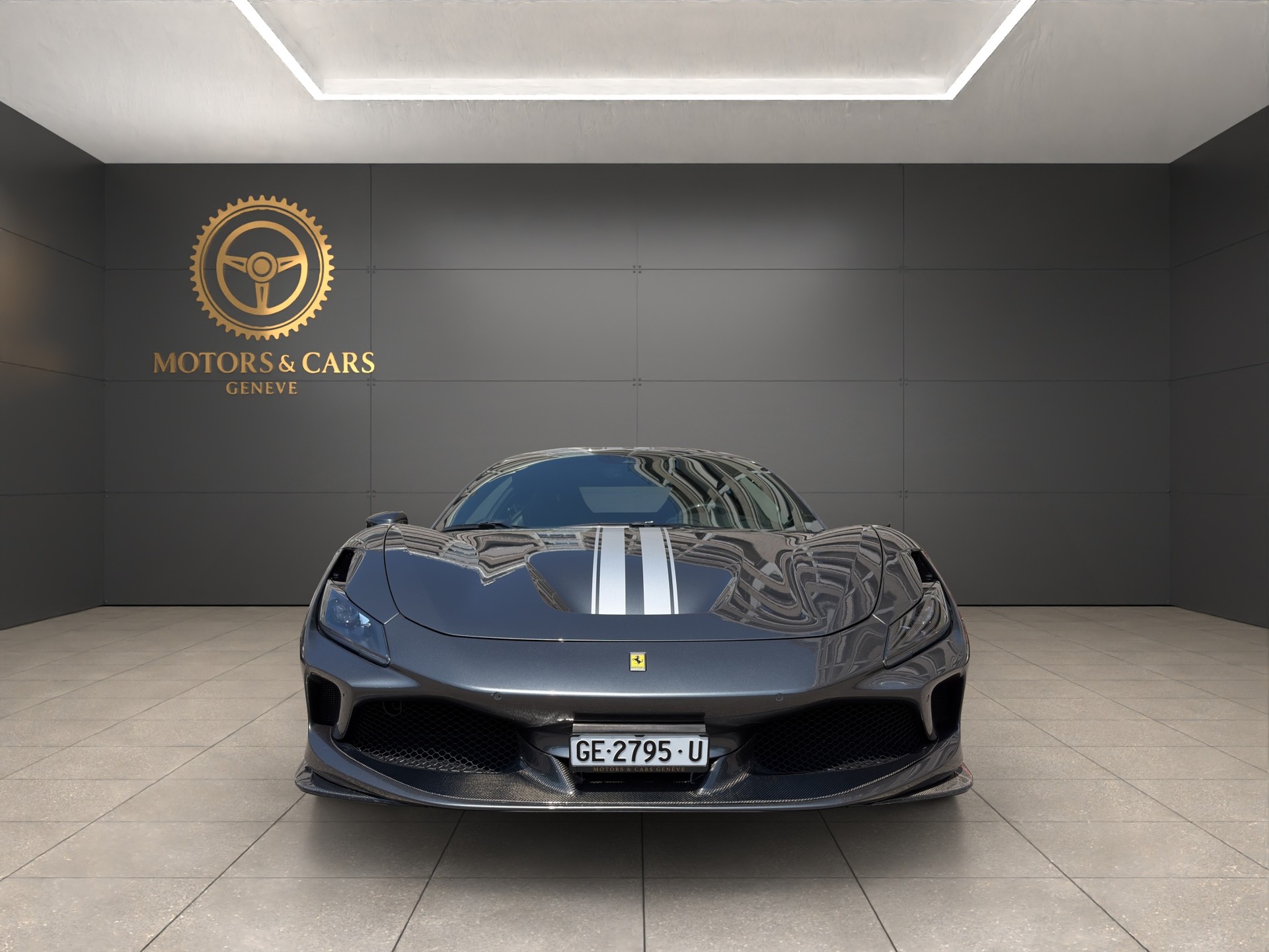 FERRARI F8 Tributo-image-2