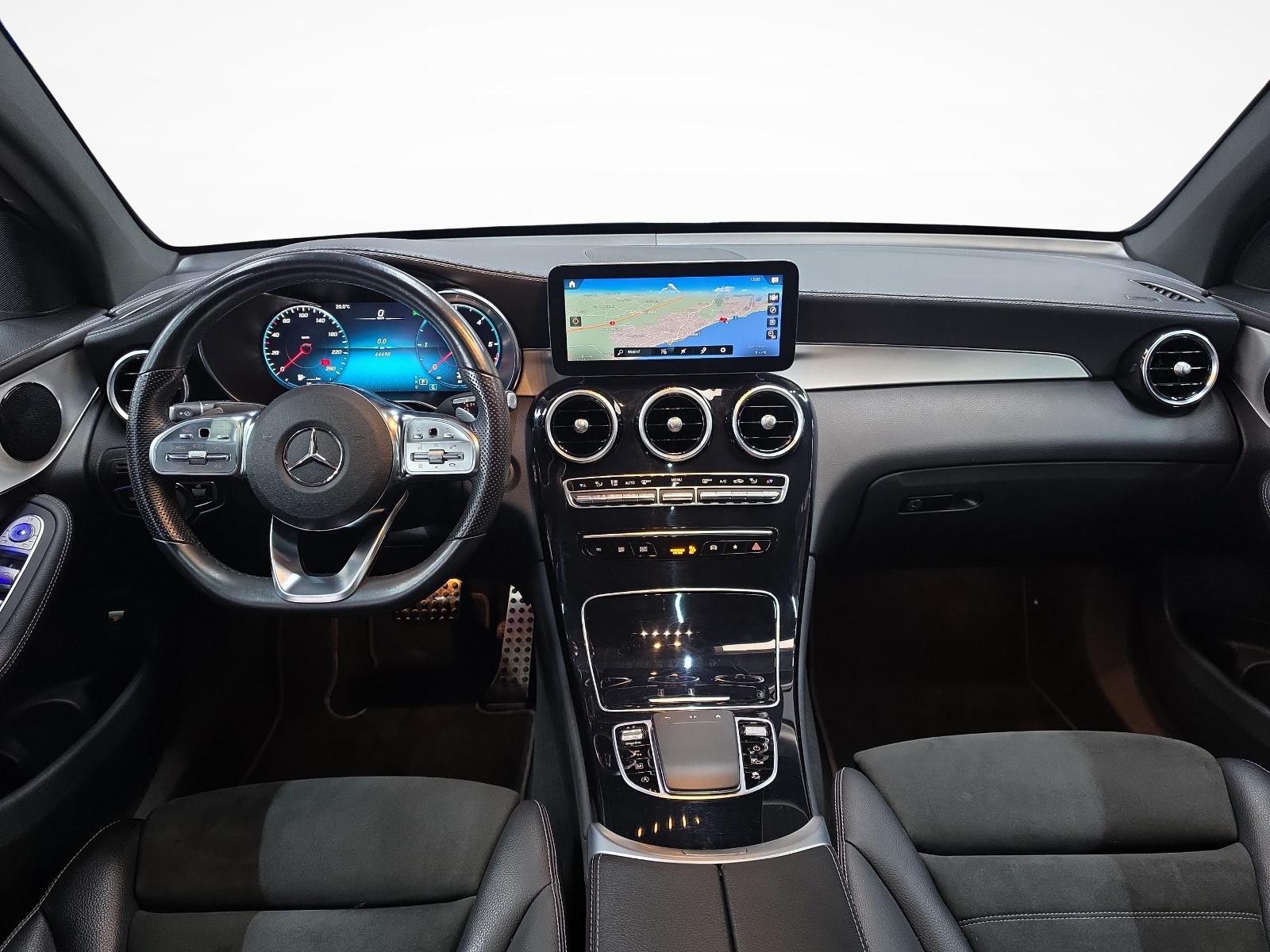 MERCEDES-BENZ GLC 220 d 4MATIC Coupé AMG Line-image-7