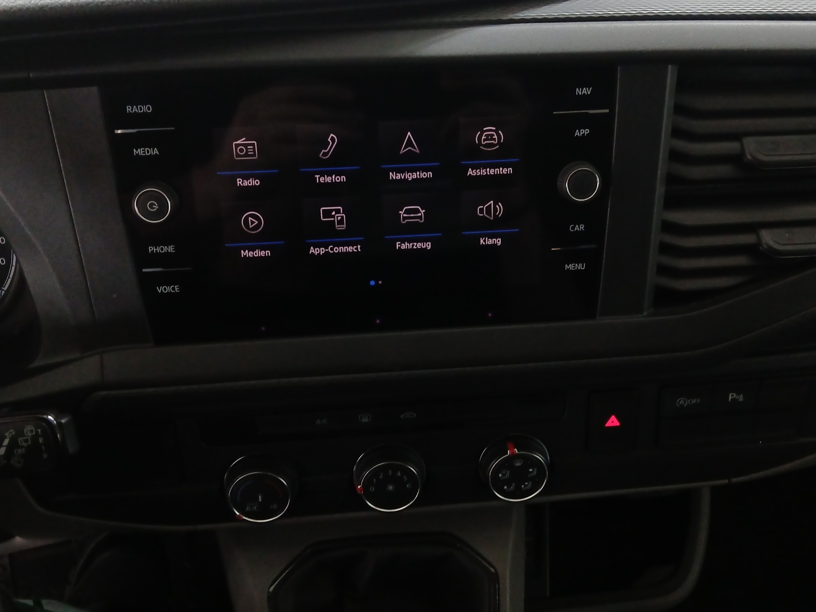 VW T6.1 2.0 TDI-image-10